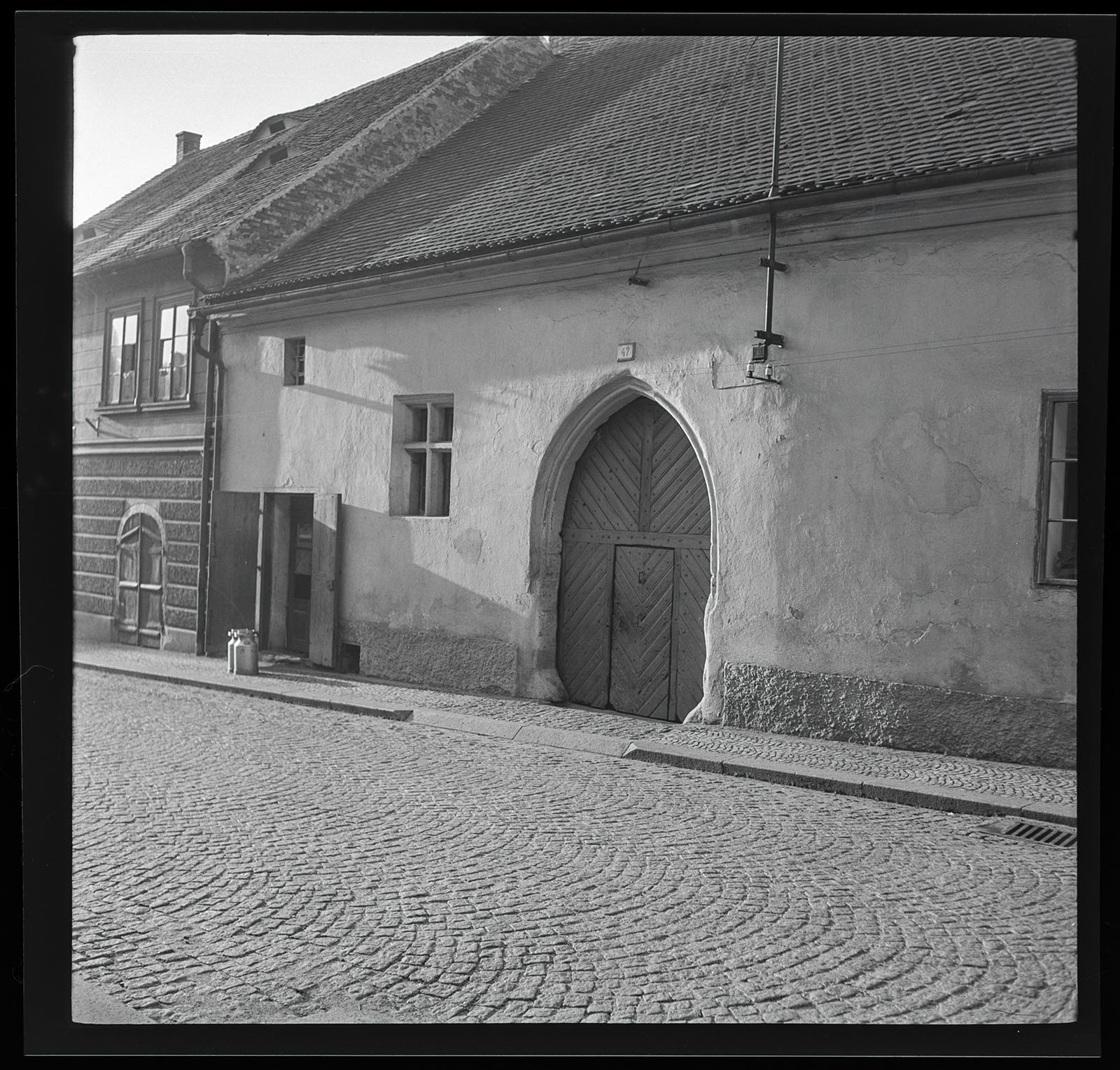 Náhledový obrázek Horažďovice - pohled na domy z ulice - 1