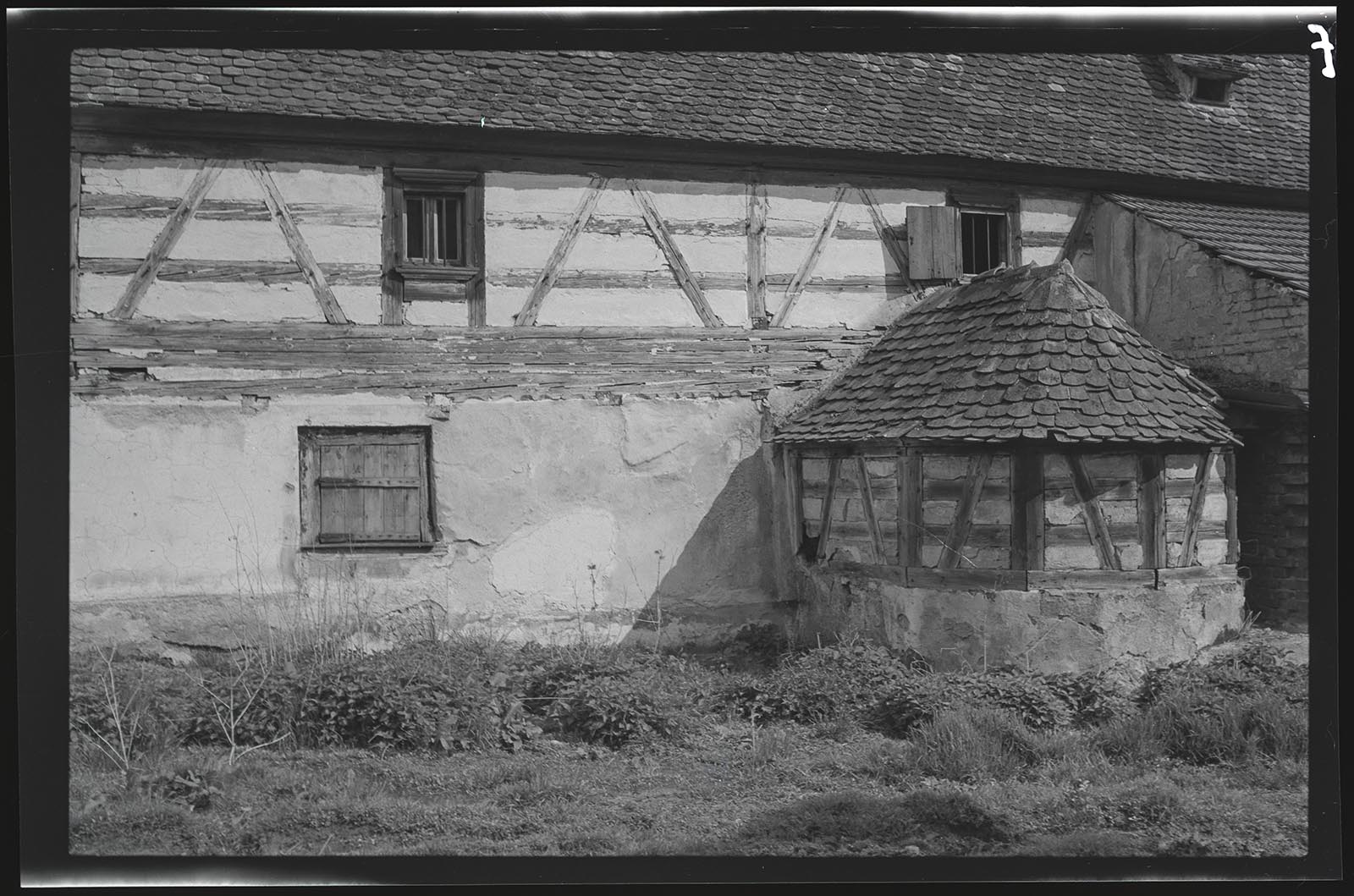 Náhledový obrázek Dřenice - detail hrázděného domu - 1