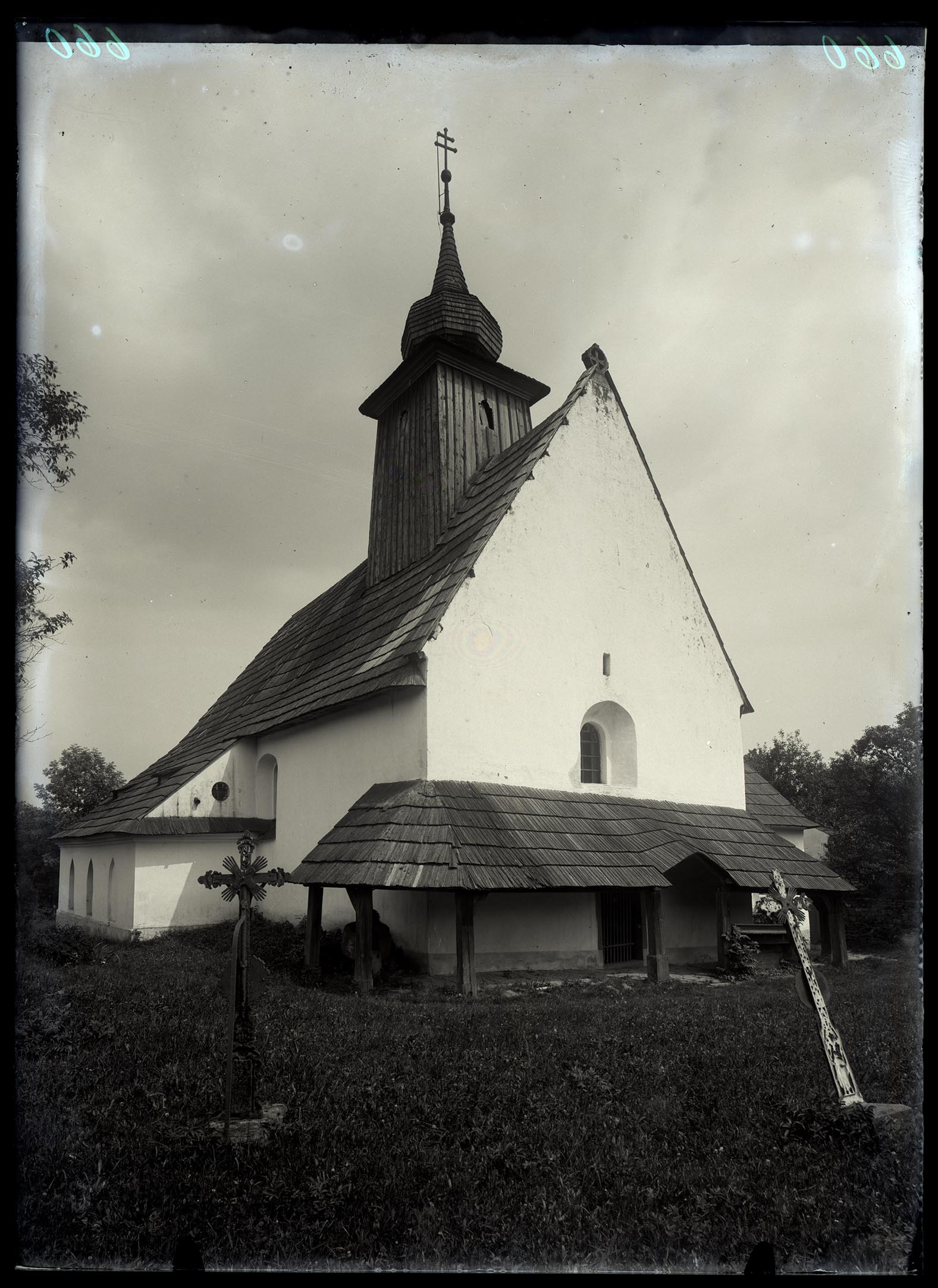 Náhledový obrázek Kostel v Rybí, dřevěný kostelík Nalezení svatého kříže, původně gotická stavba, přestavba 17. stol., dřevěná věž - 1