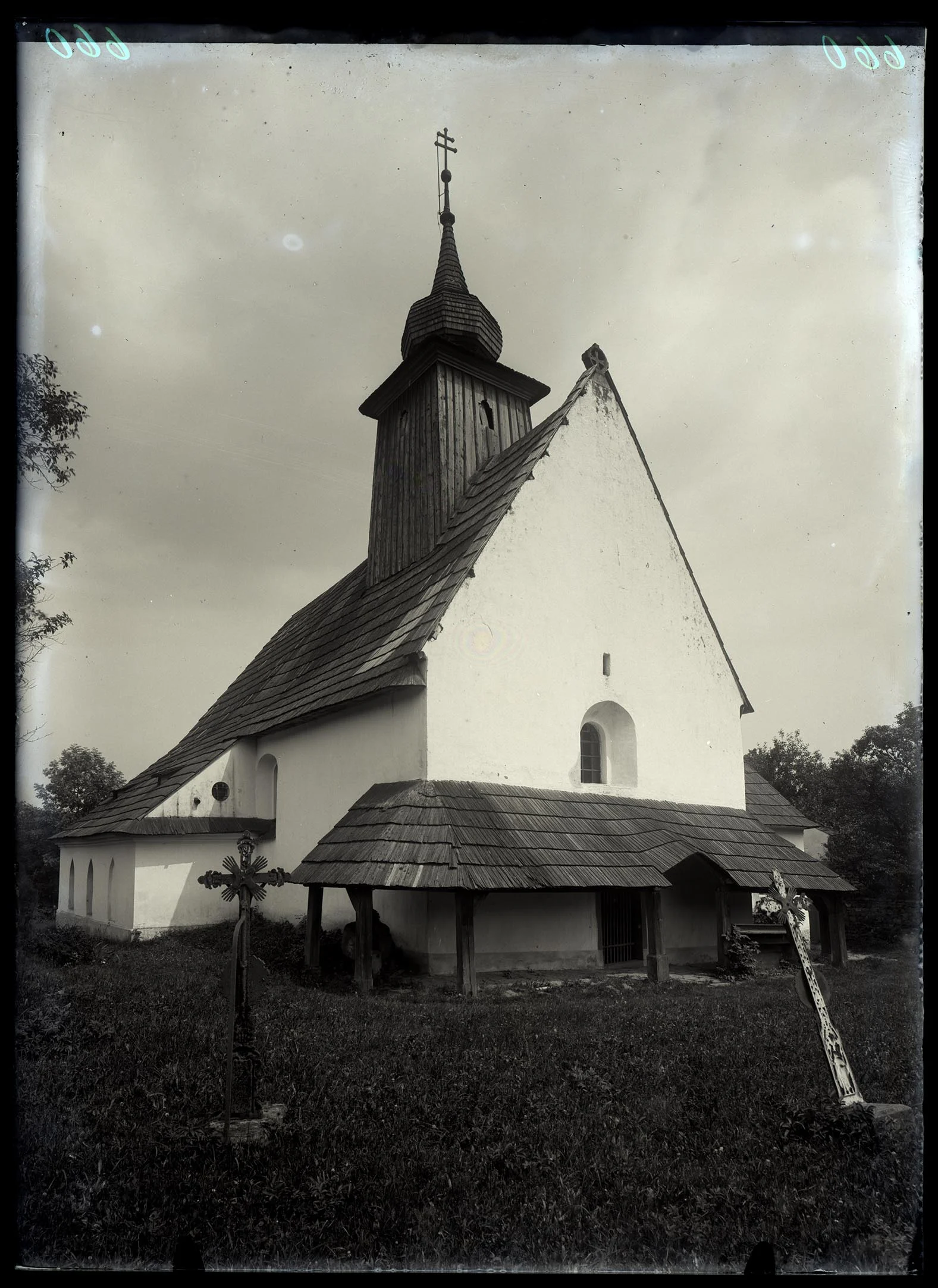 Obrázek Kostel v Rybí, dřevěný kostelík Nalezení svatého kříže, původně gotická stavba, přestavba 17. stol., dřevěná věž