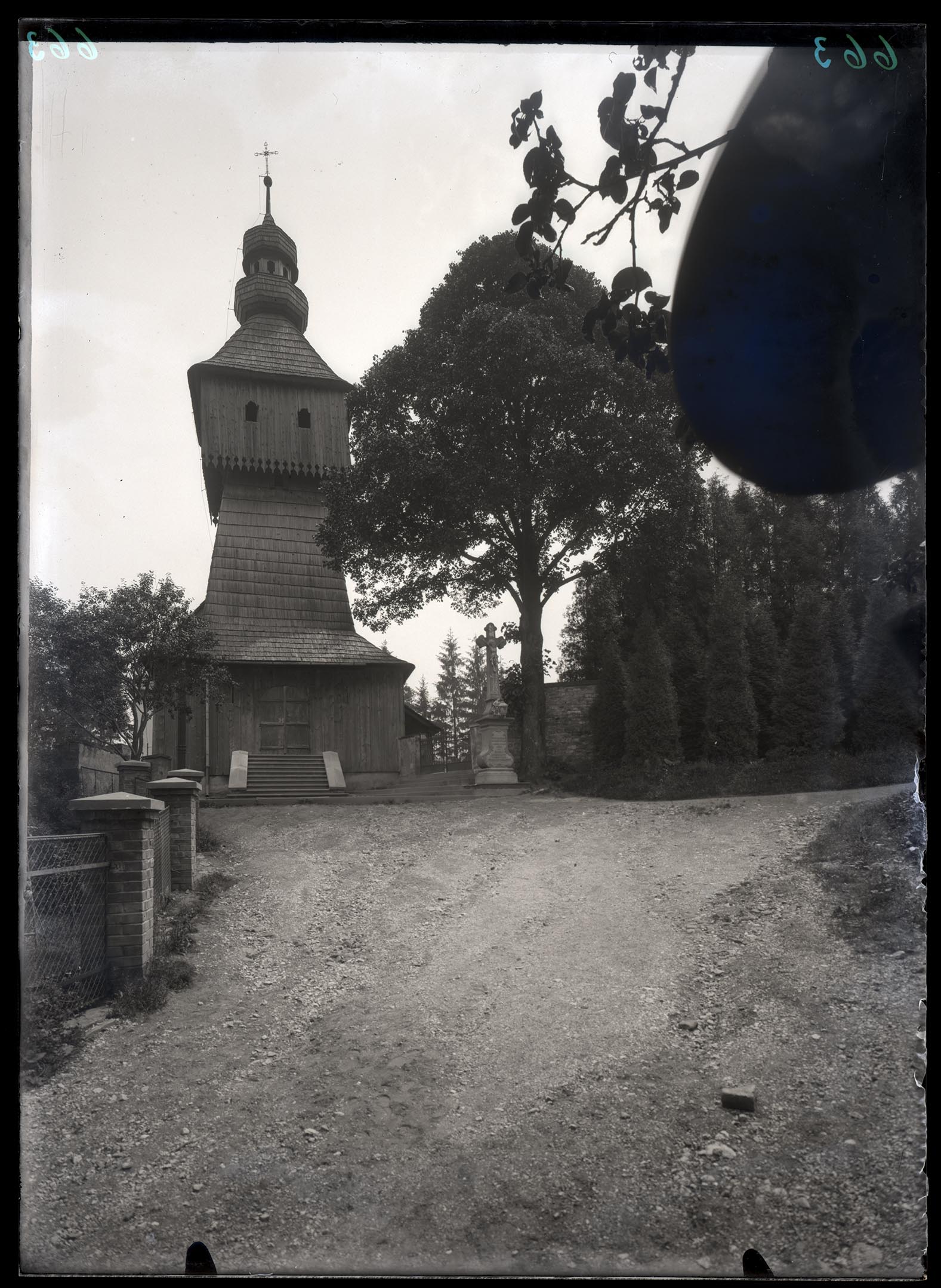 Náhledový obrázek Kostel, dřevěná zvonice - 1