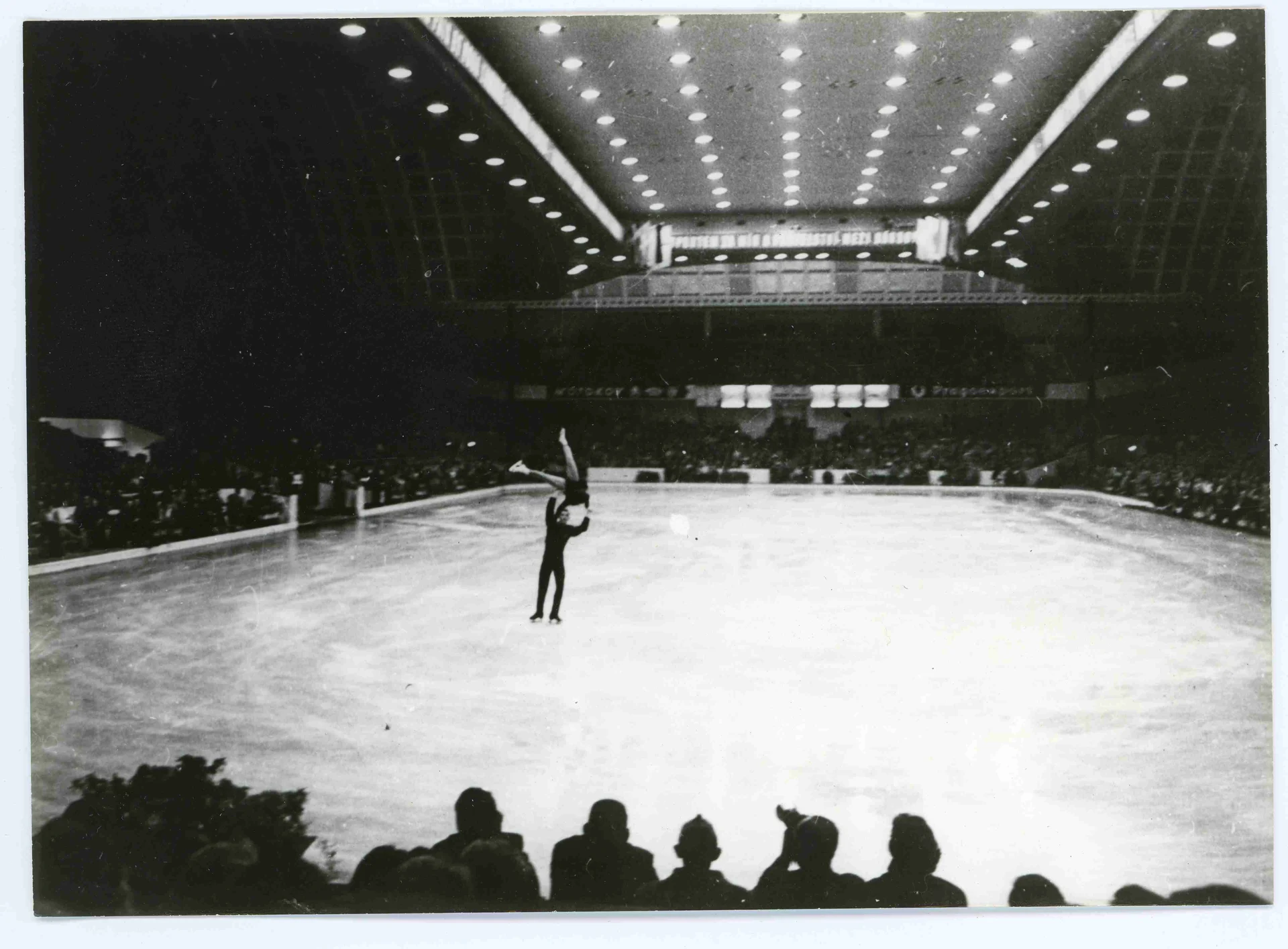 Náhledový obrázek předmětu Mistrovství světa v krasobruslení. Praha 1962