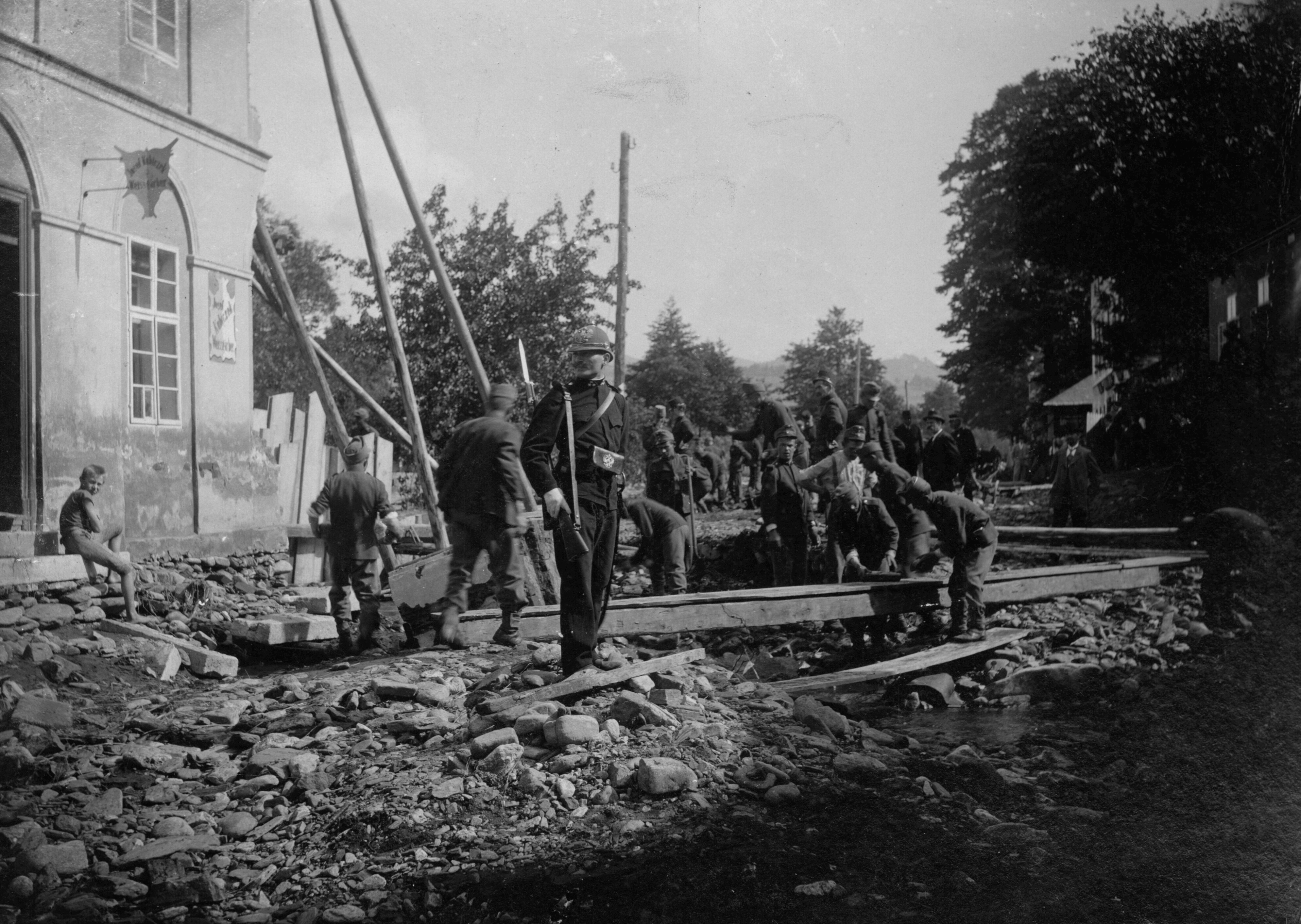 Náhledový obrázek Povodeň r. 1903: Městská část Svoboda v Jeseníku (čb. fotografie) - 2