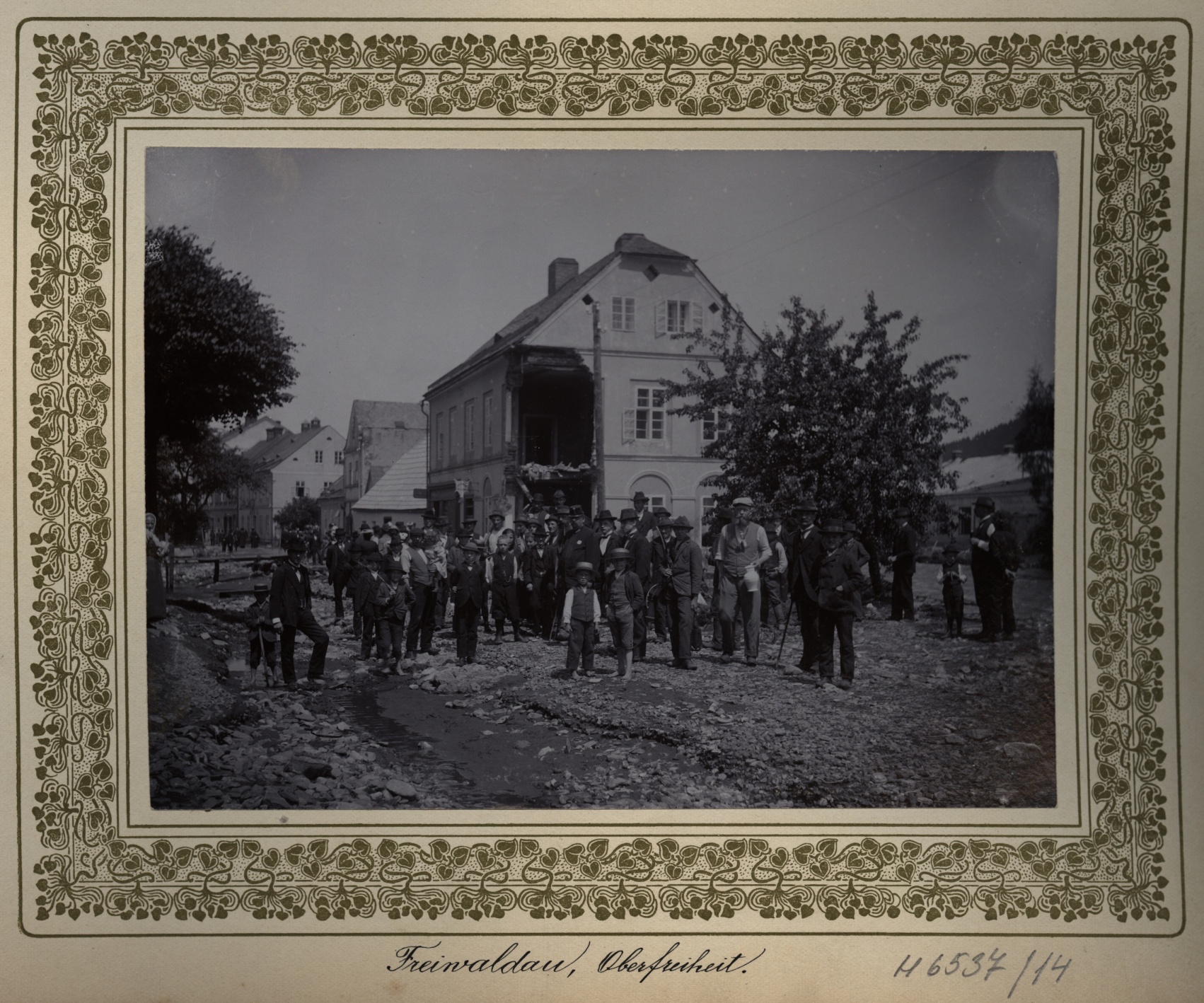 Náhledový obrázek Povodeň r. 1903: Městská část Svoboda v Jeseníku (čb. fotografie) - 2