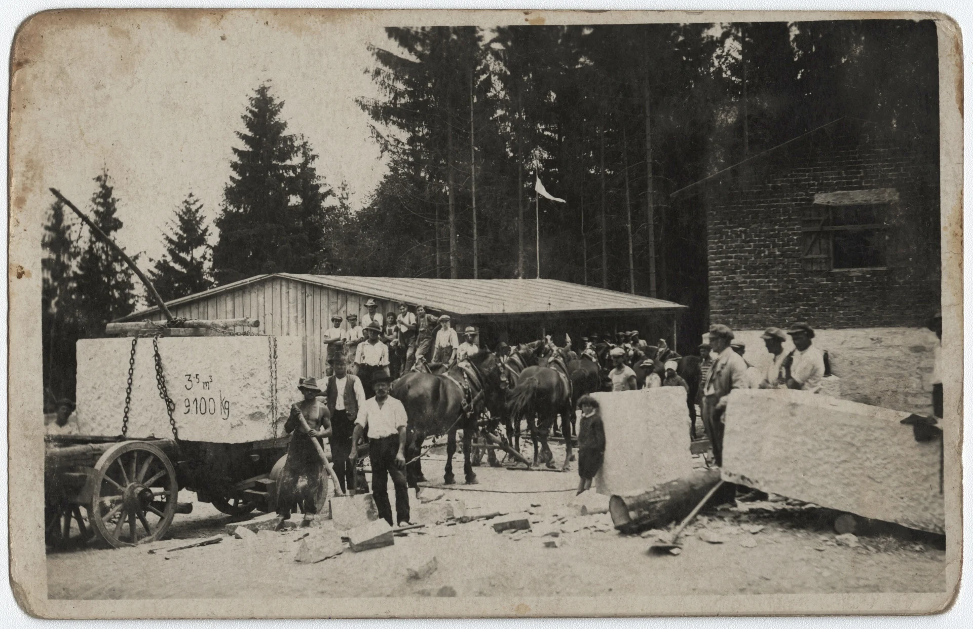 Náhledový obrázek předmětu Odvoz žuly z Černé Vody do Žulové (pohlednice - fotografie)