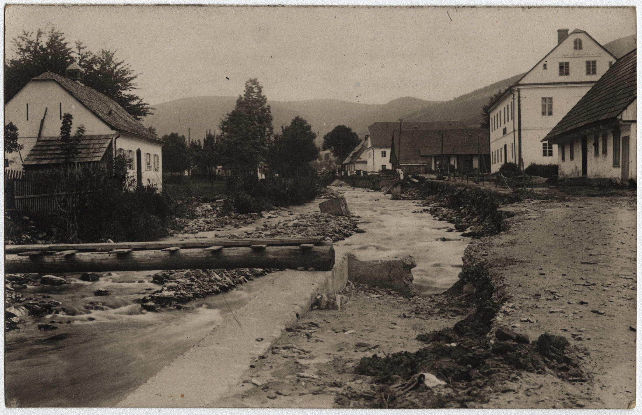 Náhledový obrázek Povodeň r. 1921: Domašov (čb. fotografie) - 1