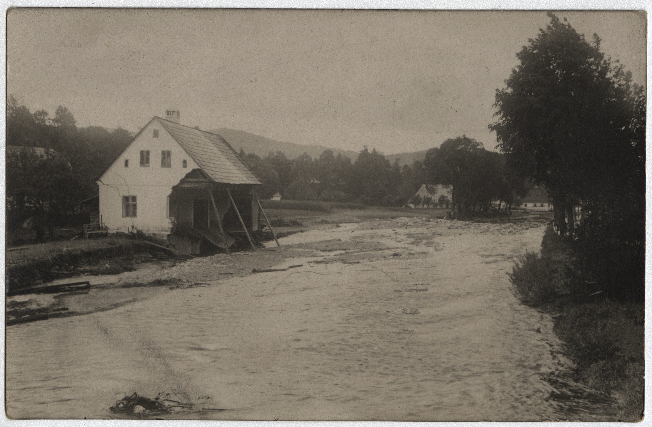 Náhledový obrázek Povodeň r. 1921: Domašov (čb. fotografie) - 1