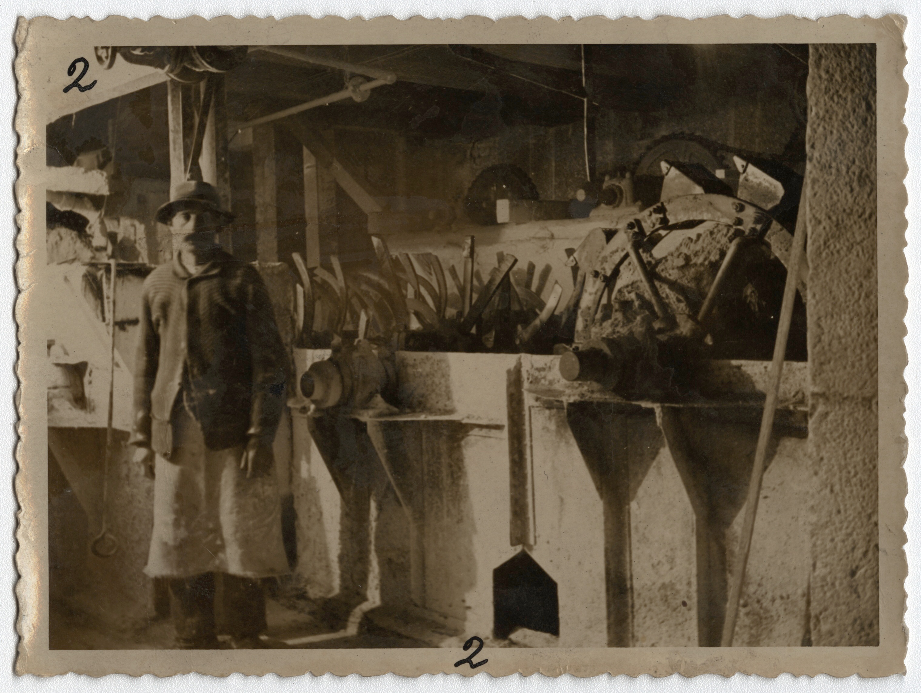 Náhledový obrázek Vidnavská šamotárna na historické fotografii (1929) - 1