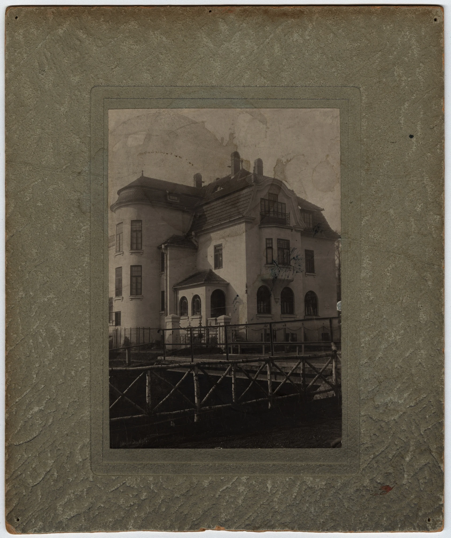 Náhledový obrázek předmětu Villa Dr. Karla Schrotha (čb. fotografie)
