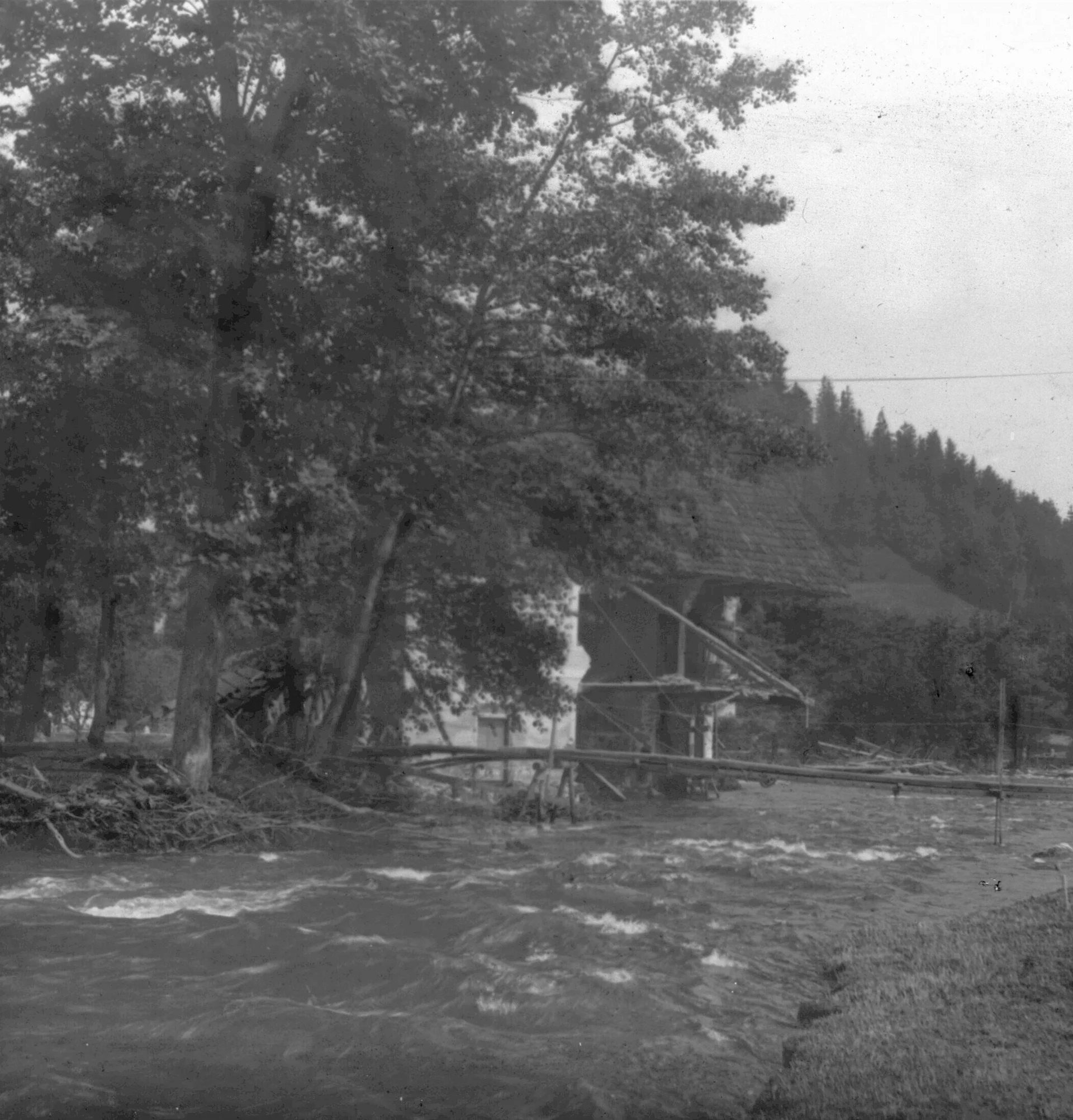 Náhledový obrázek předmětu Povodeň r. 1903: Jesenicko (skleněný stereodiapozitiv)
