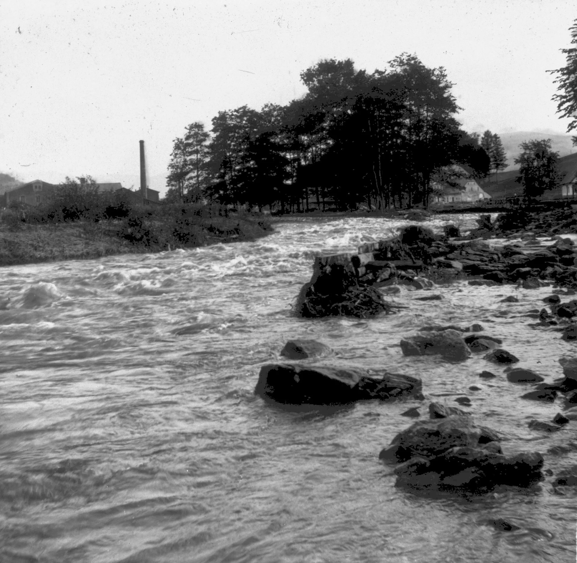 Náhledový obrázek předmětu Povodeň r. 1903: Jesenicko (skleněný stereodiapozitiv)