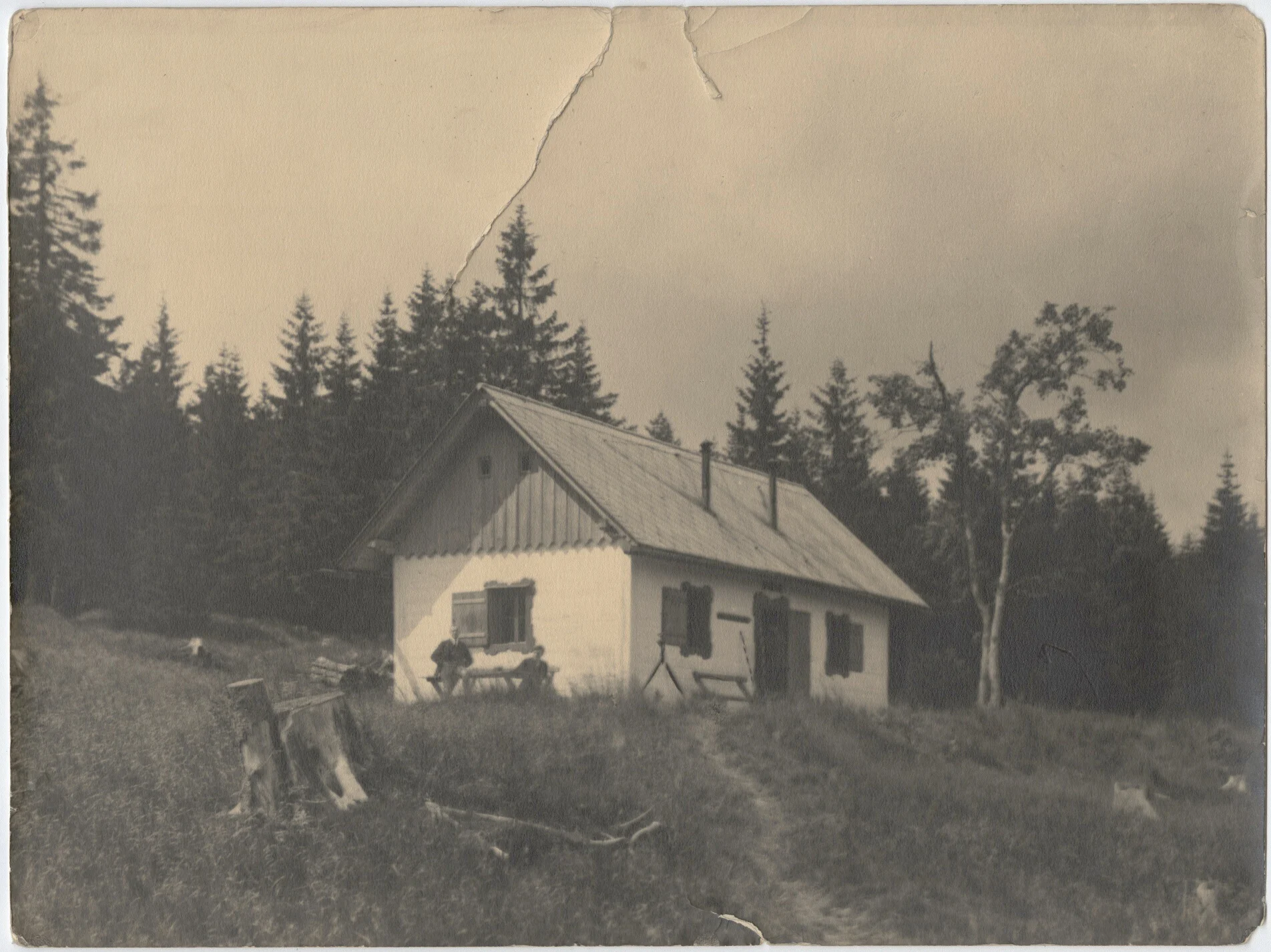 Náhledový obrázek předmětu Chata Jelení palouk (čb. fotografie)
