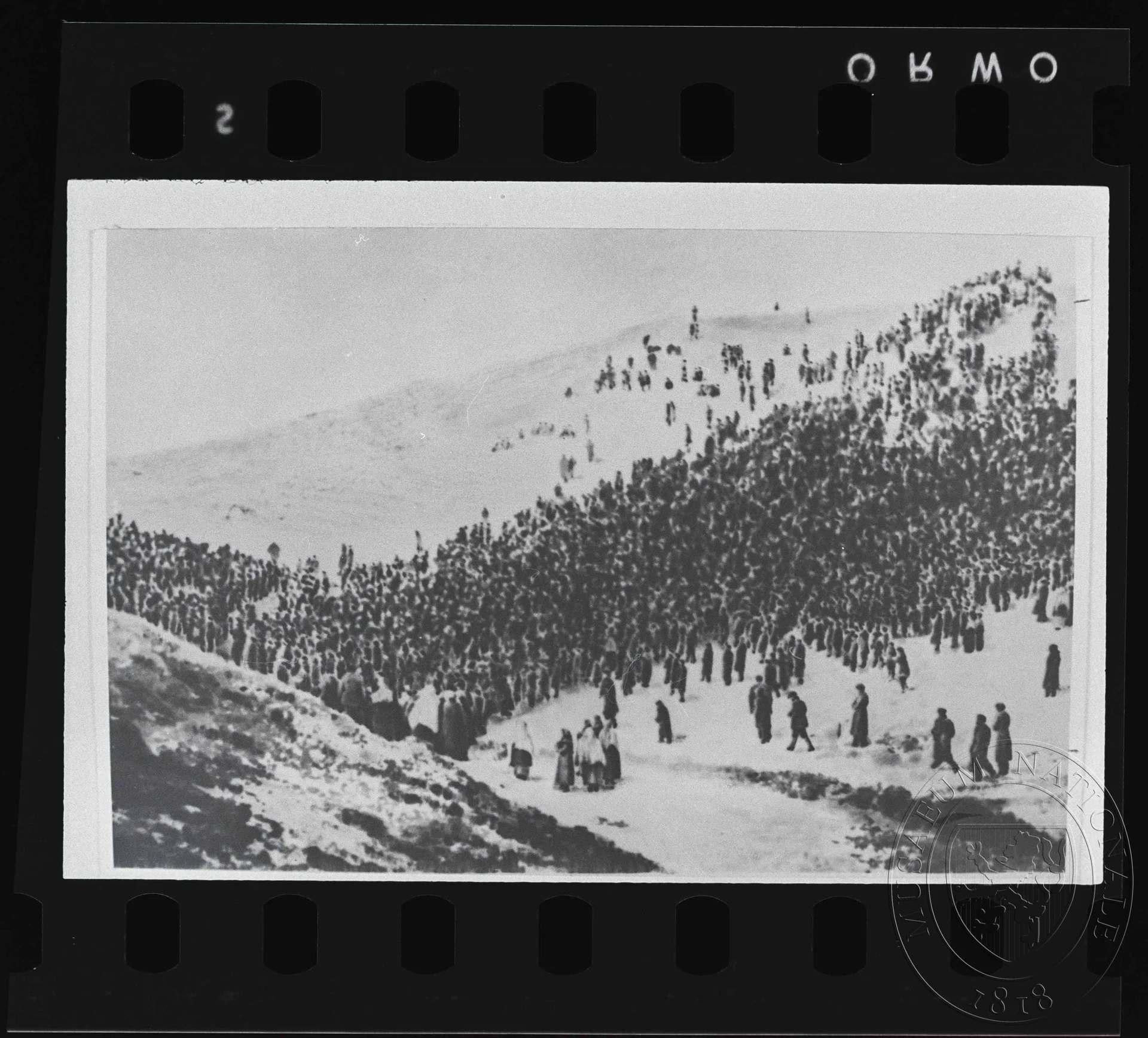 Obrázek Fotografie, shromáždění lidí v horách