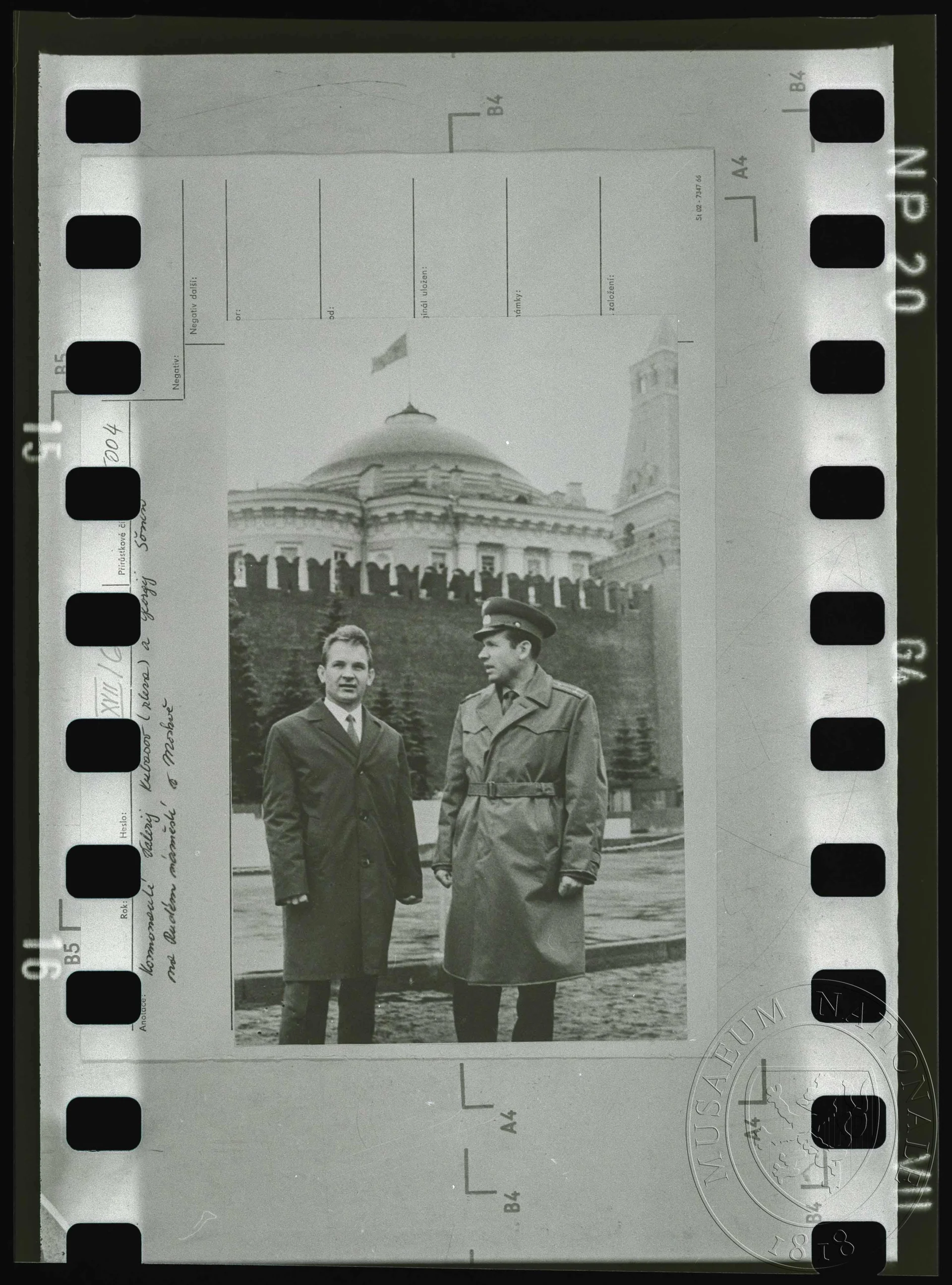 Obrázek Fotografie, kosmonauti Valerij Kubasov a Georgij Šonin