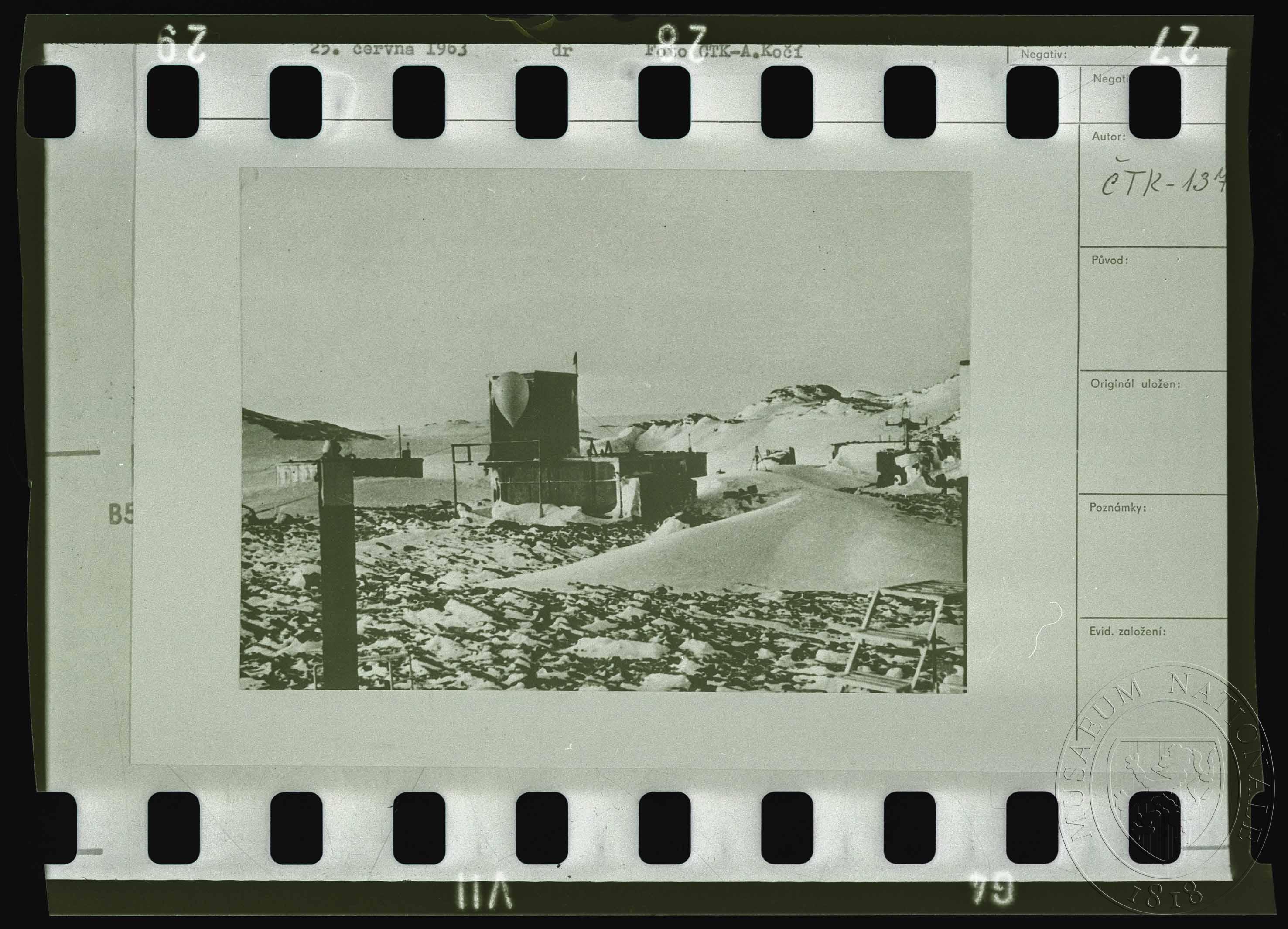 Náhledový obrázek Fotografie, arktická krajina - 1