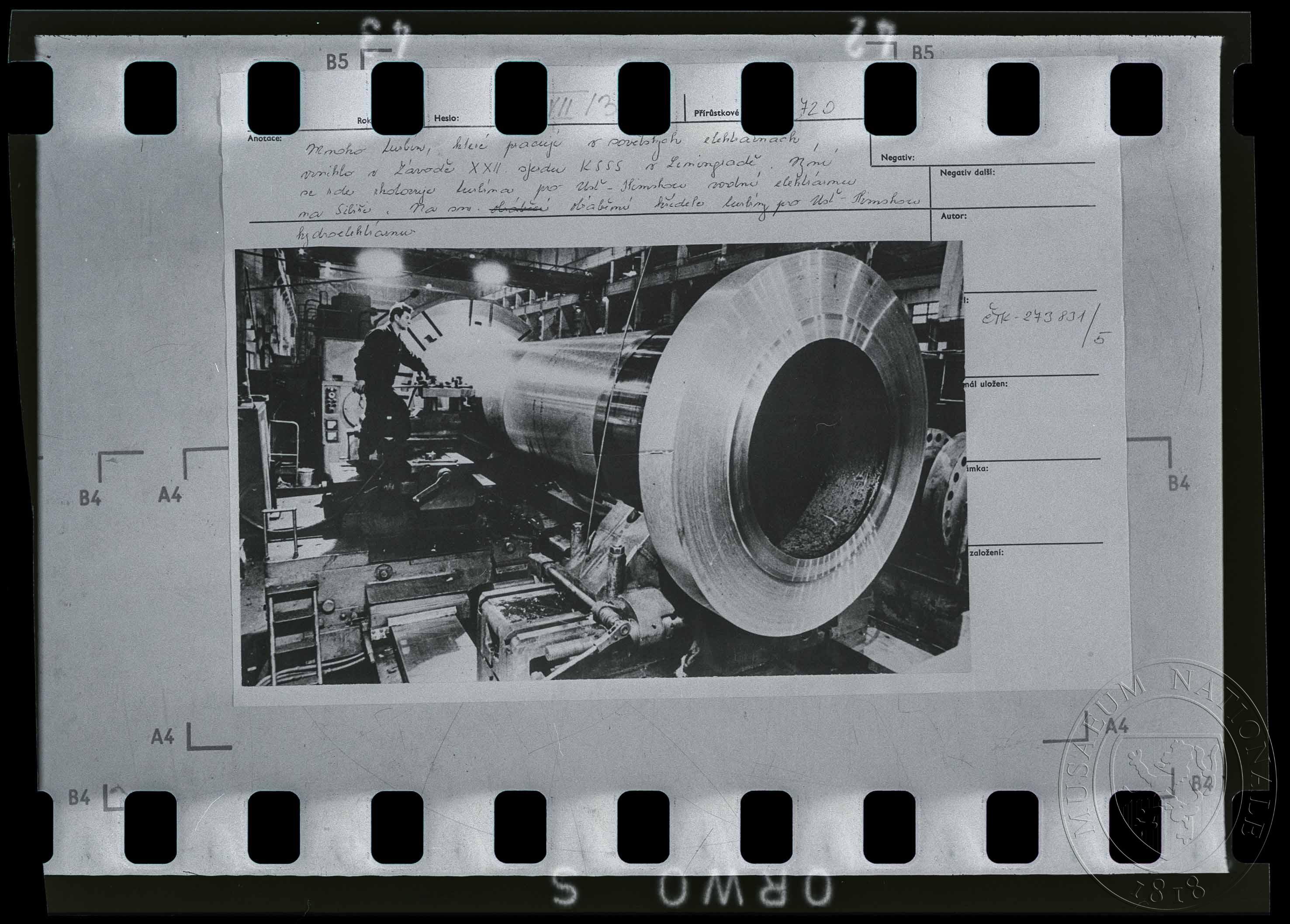 Náhledový obrázek Fotografie, turbína - 1