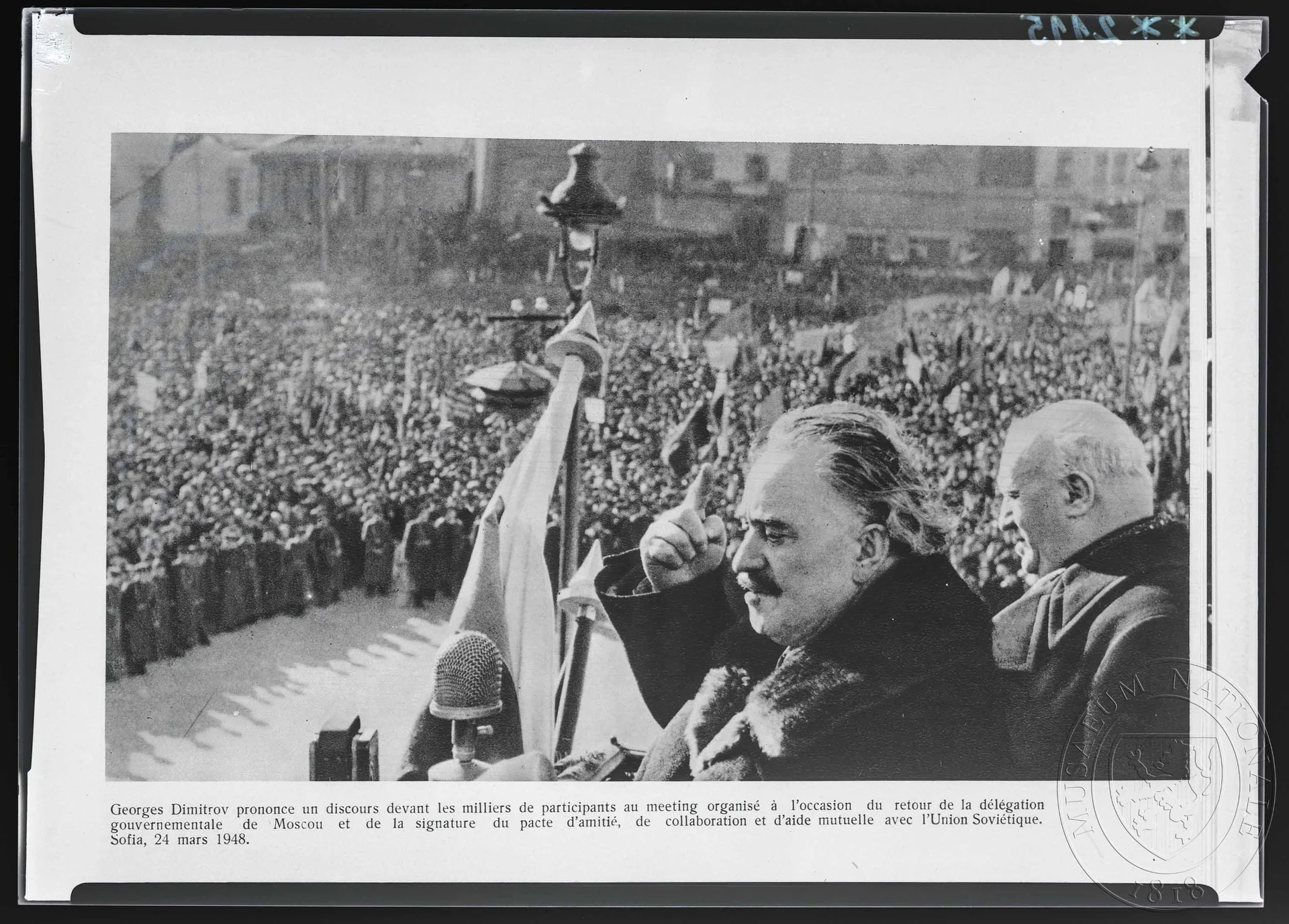 Obrázek Fotografie, Georgi Dimitrov při projevu