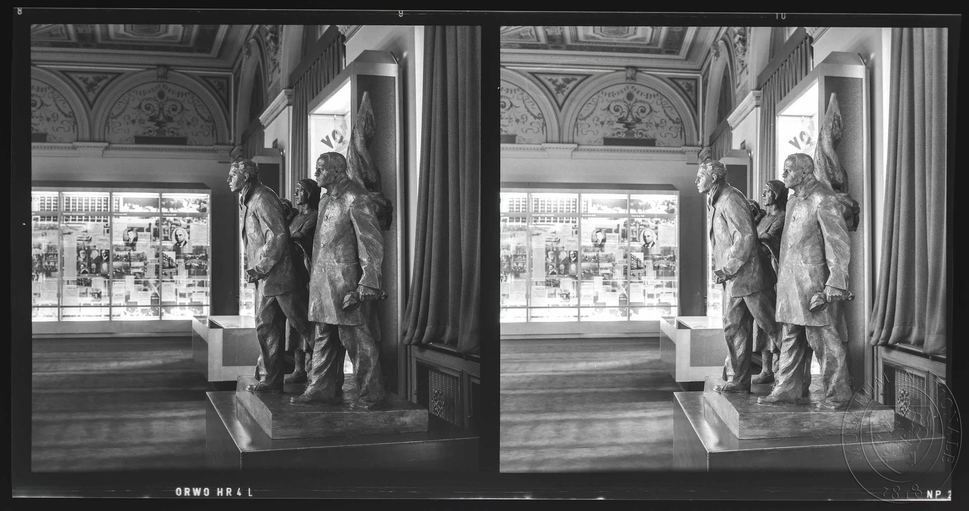 Obrázek 2 x fotografie, Muzeum Klementa Gottwalda