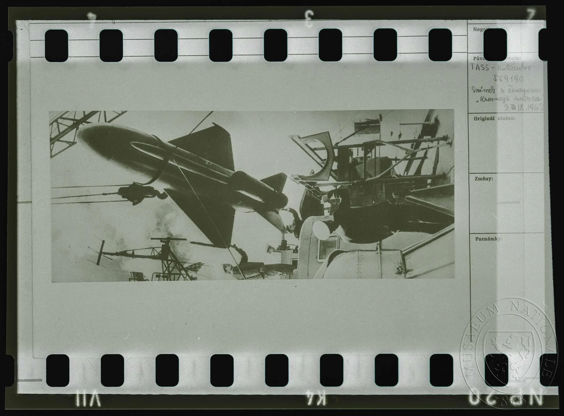 Obrázek Fotografie, přesun rakety