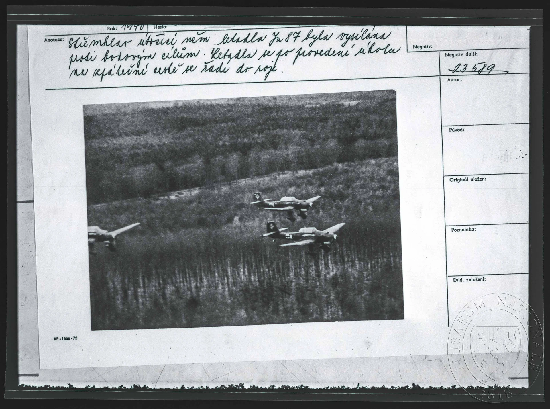 Obrázek Fotografie, letící letadla JU 87