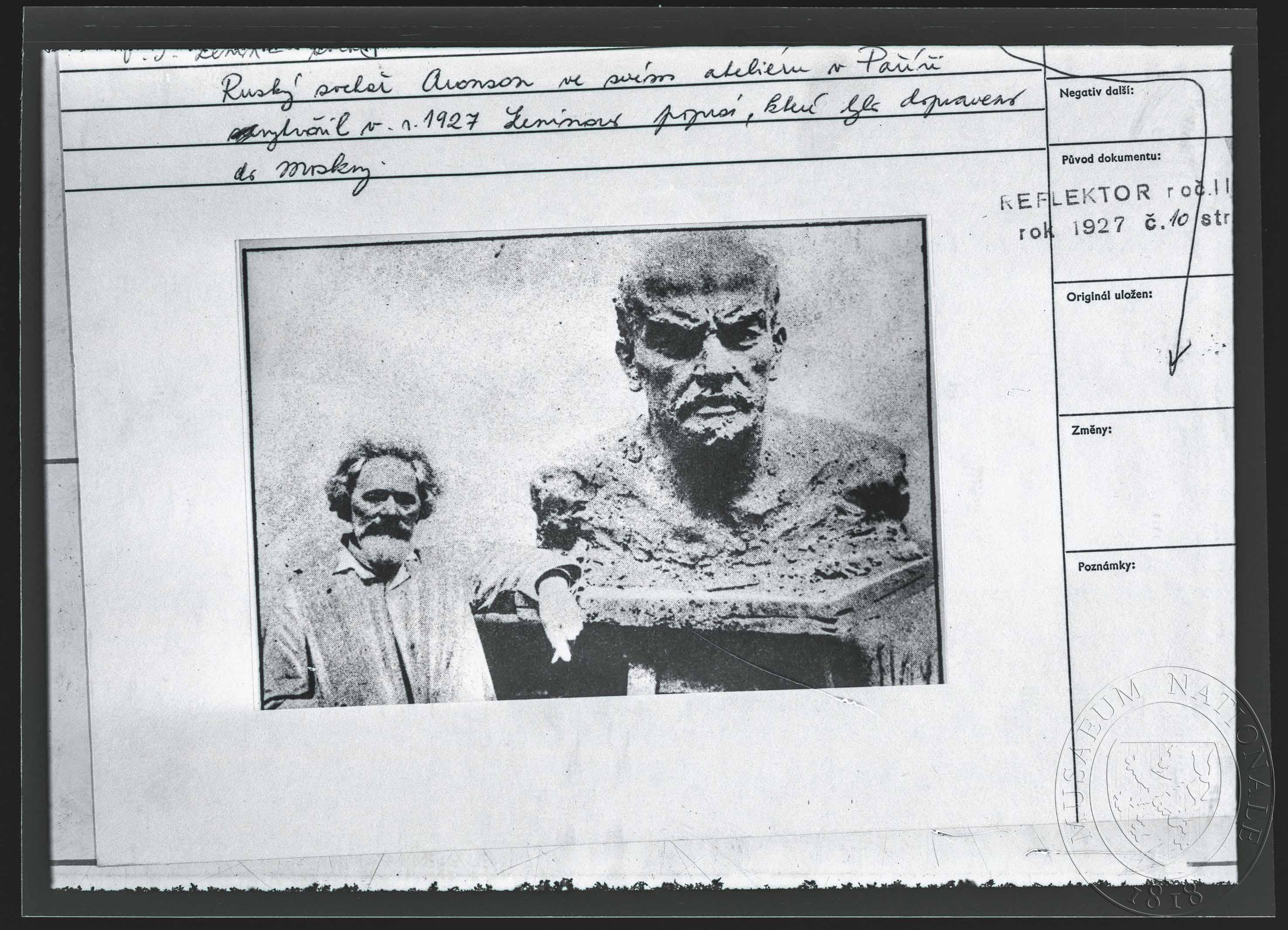 Náhledový obrázek Fotografie, ruský sochař Aronson - 1