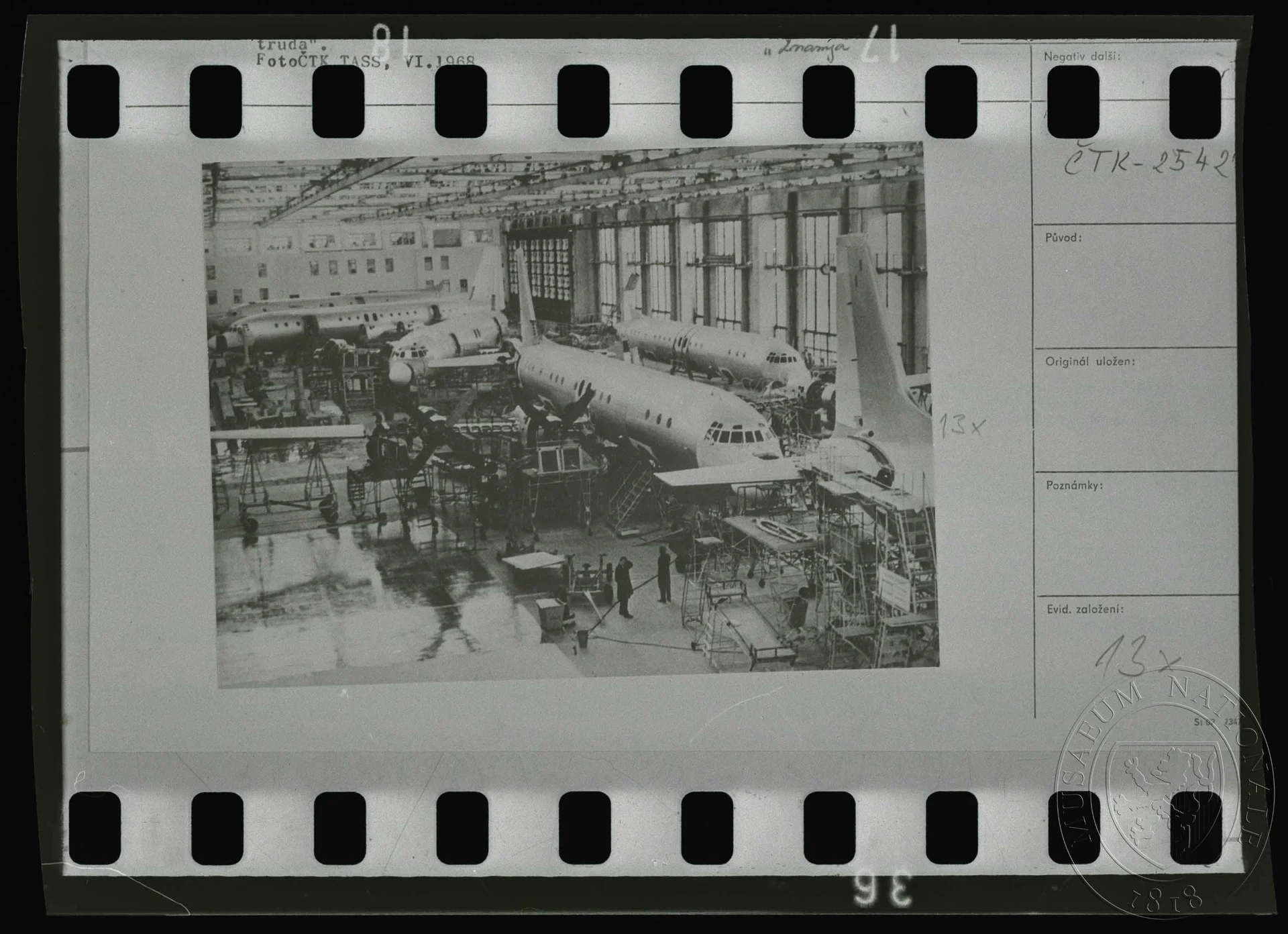 Obrázek Fotografie, závod na výrobu dopravních letadel