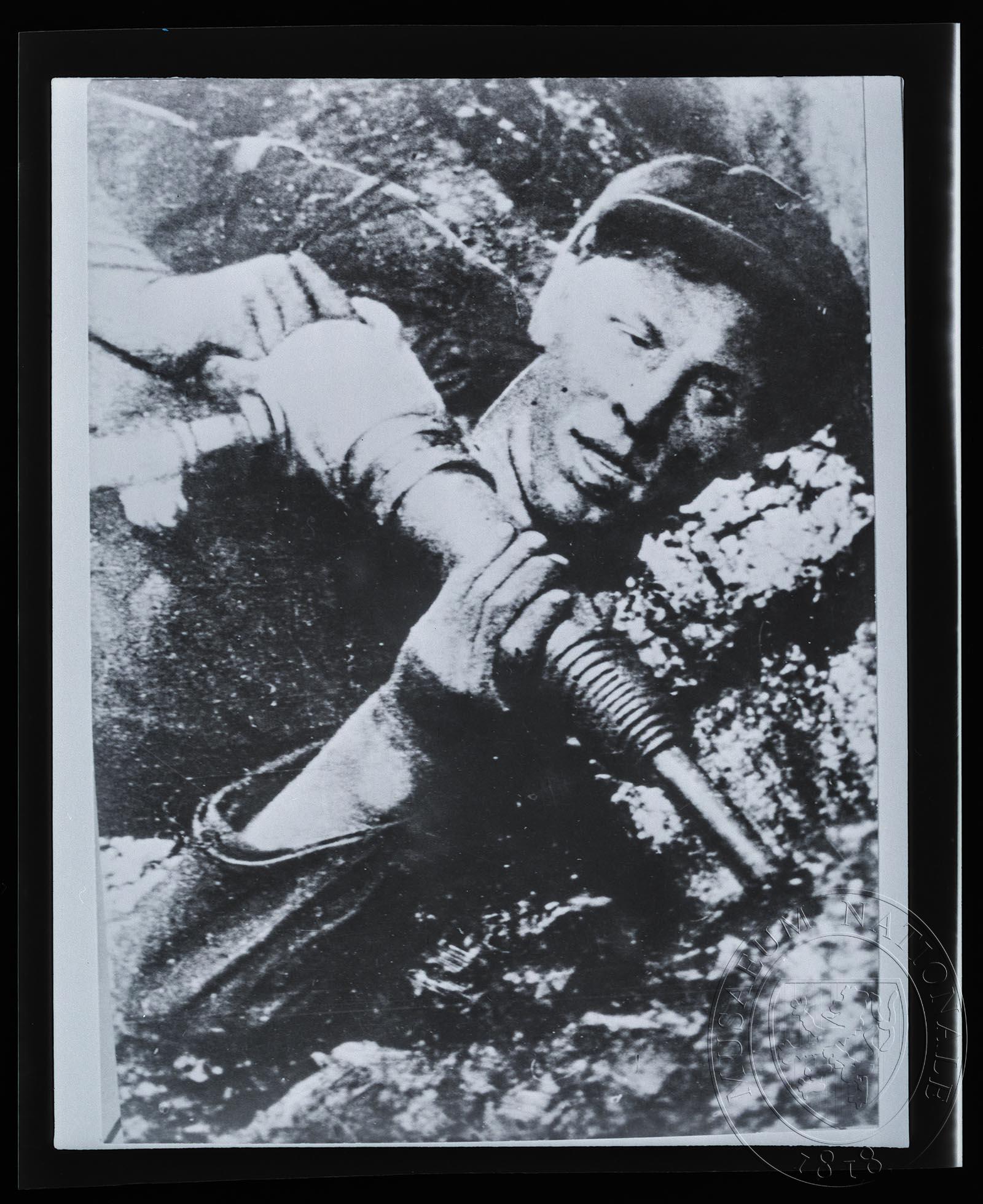 Náhledový obrázek Fotografie, horník - 1