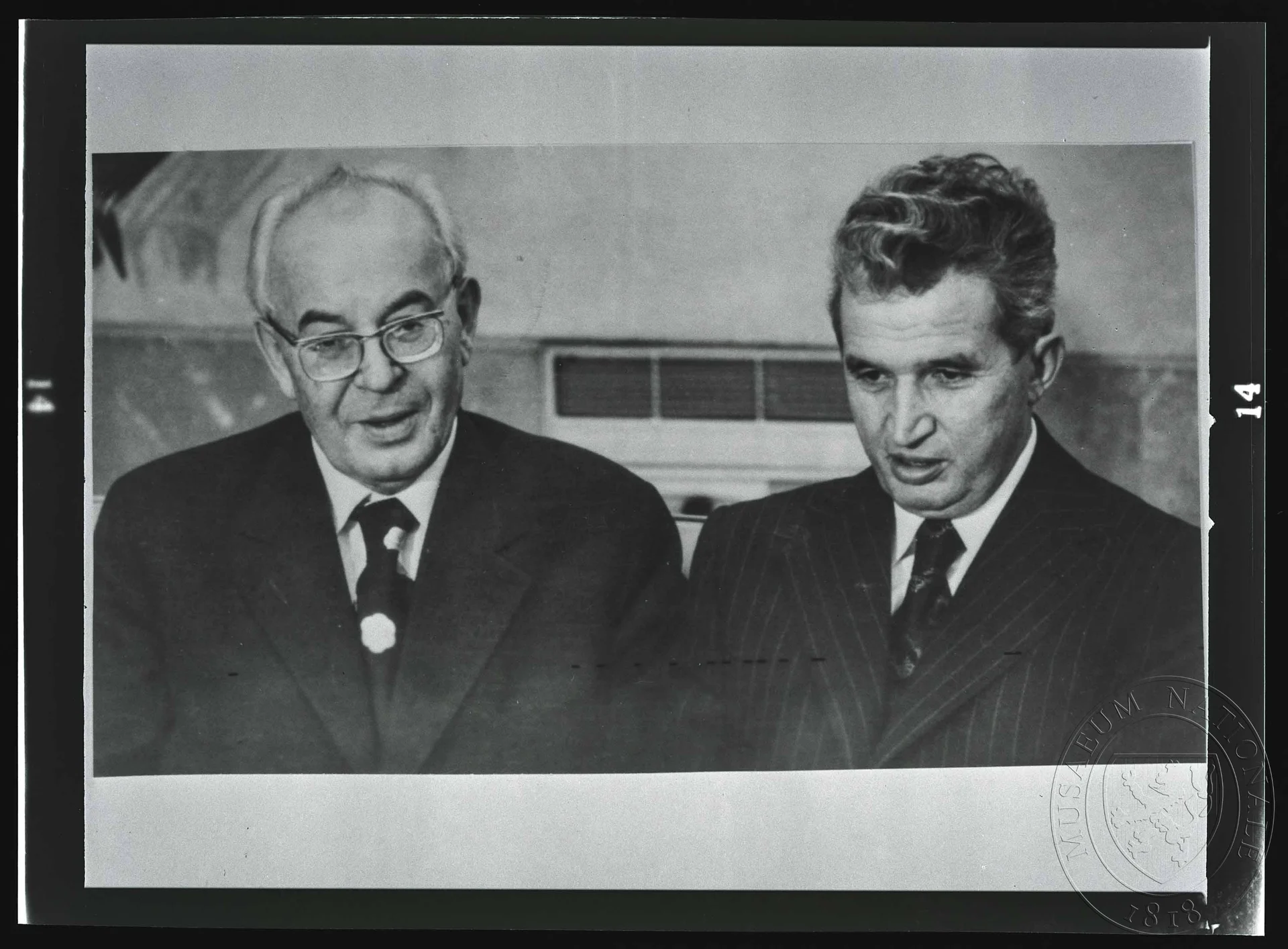 Obrázek Fotografie, Gustáv Husák a Nicolae Ceau?escu