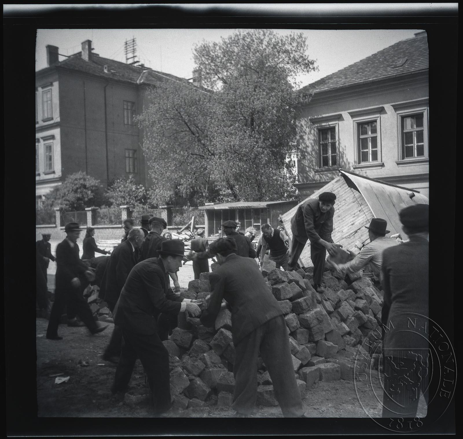 Náhledový obrázek Fotografie, Pražské povstání - 1