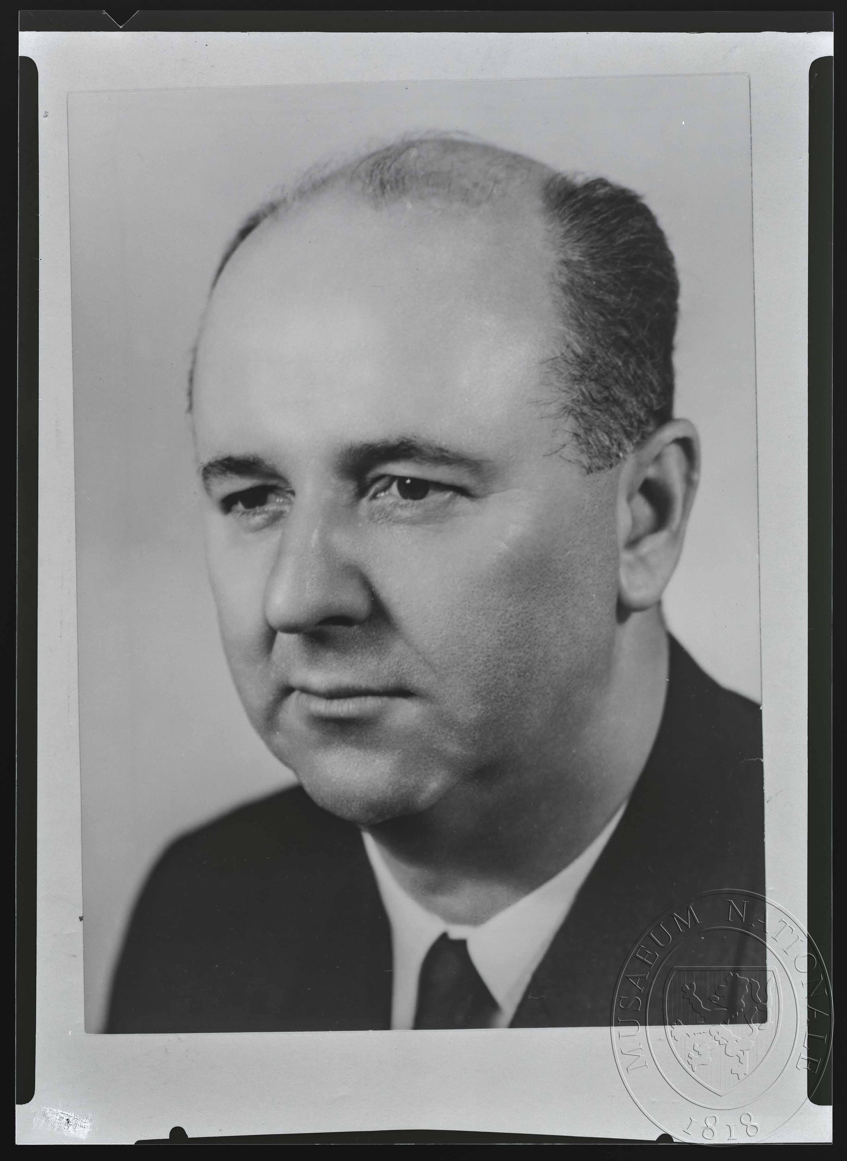 Náhledový obrázek Fotografie, portrét politika - 1