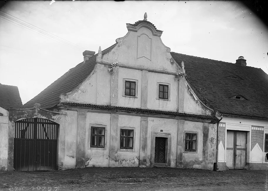 Náhledový obrázek předmětu Obytný dům