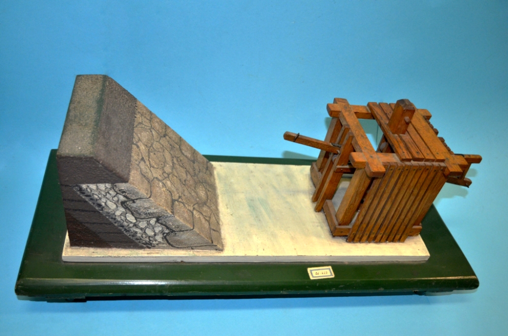 Náhledový obrázek Model rybniční výpusti - 1