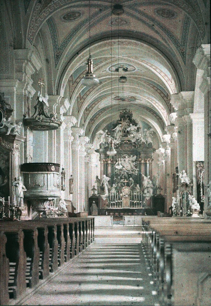 Náhledový obrázek předmětu Uherský Brod, vnitřek klášt.[erního] kostela