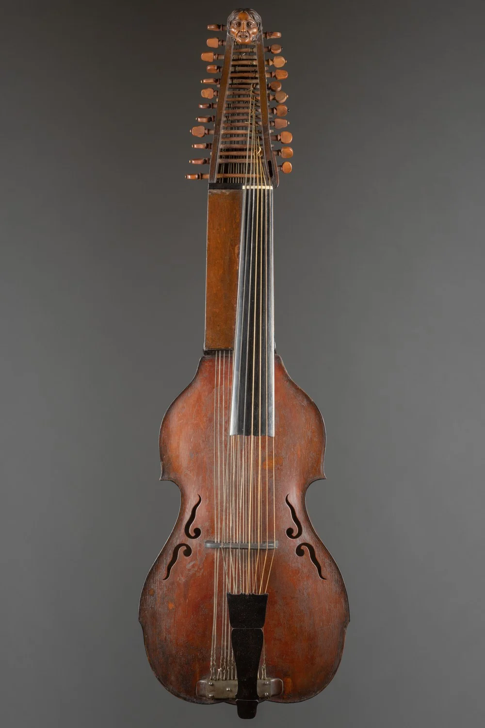 Náhledový obrázek předmětu Viola di bardone