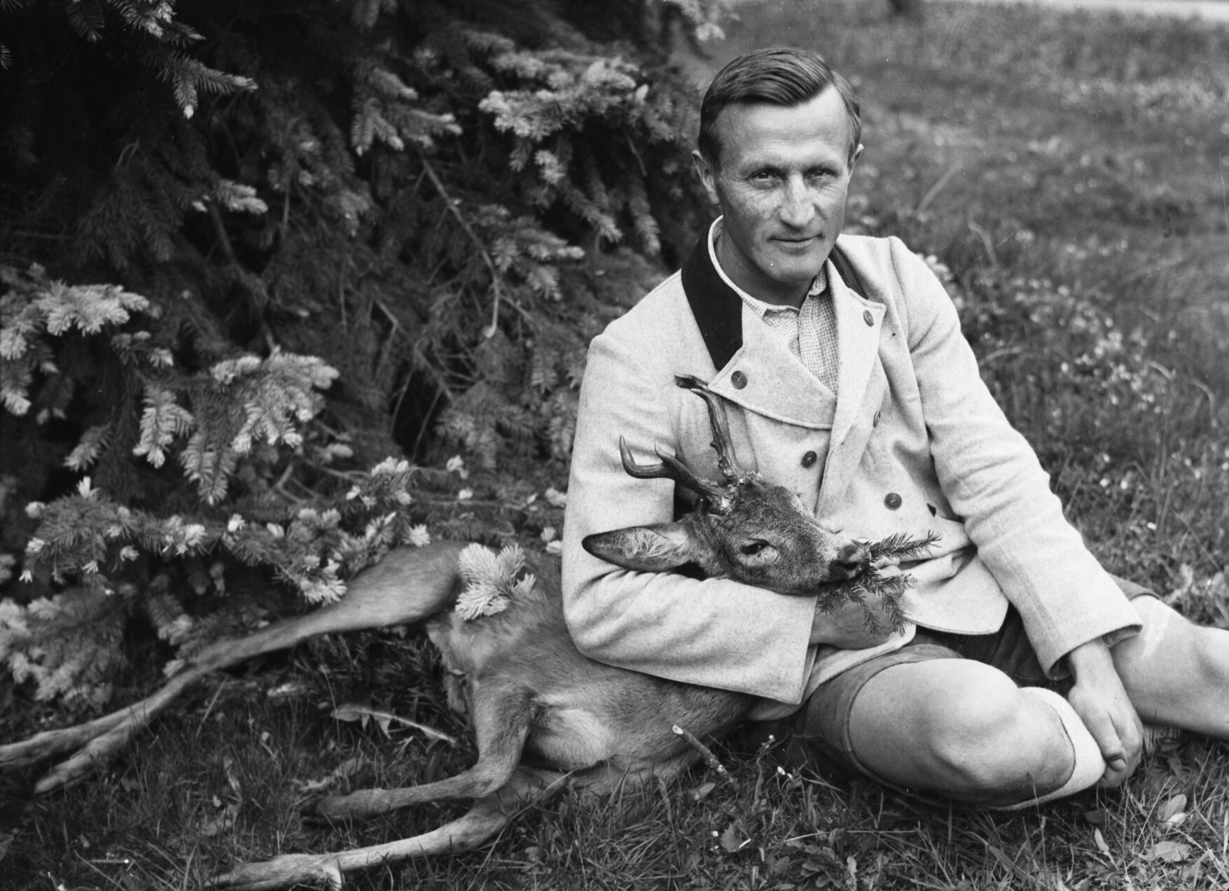 Náhledový obrázek A. M. Schoss: lovecký motiv (čb. fotografie) - 1
