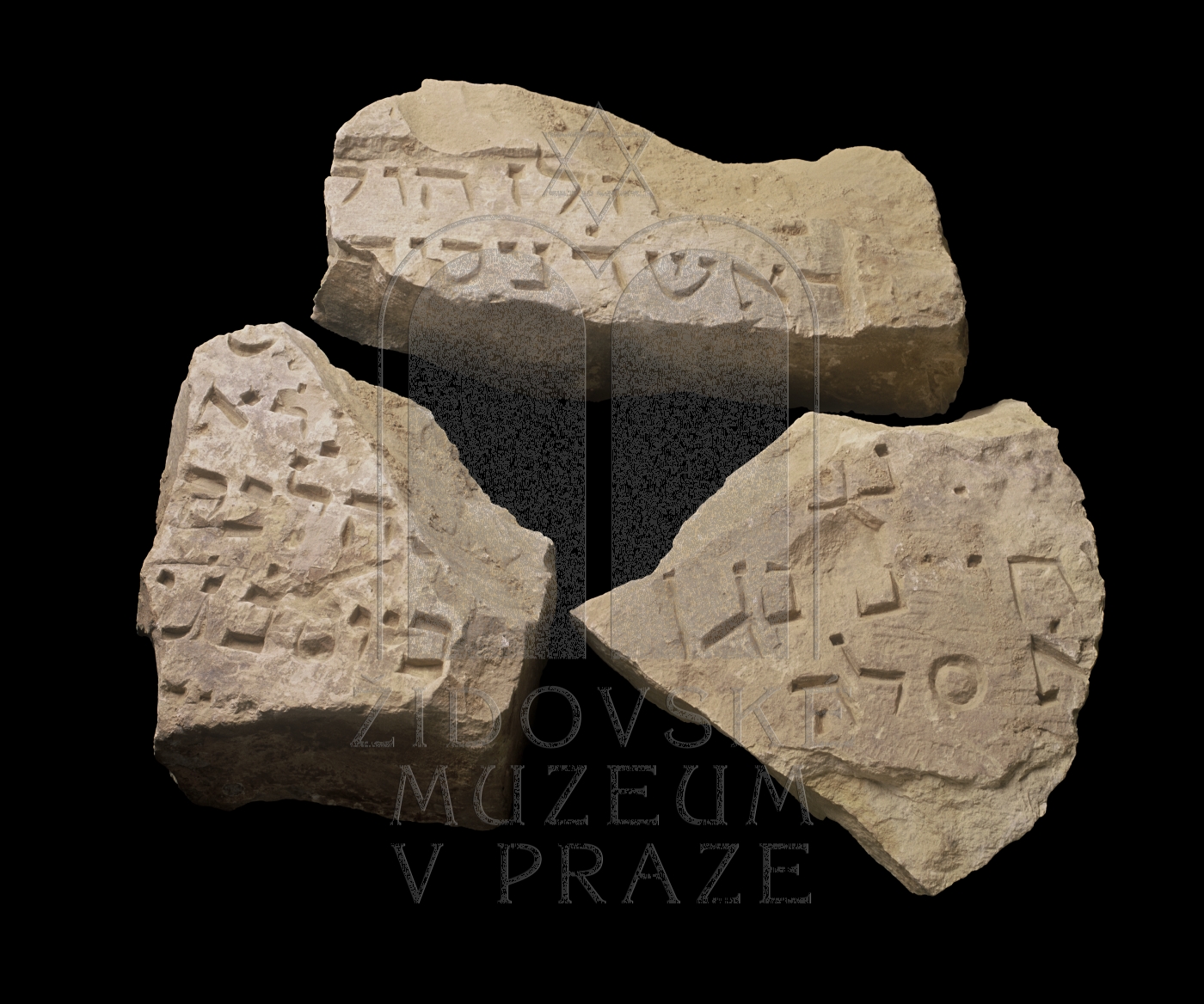 Náhledový obrázek Fragmenty náhrobku - 1