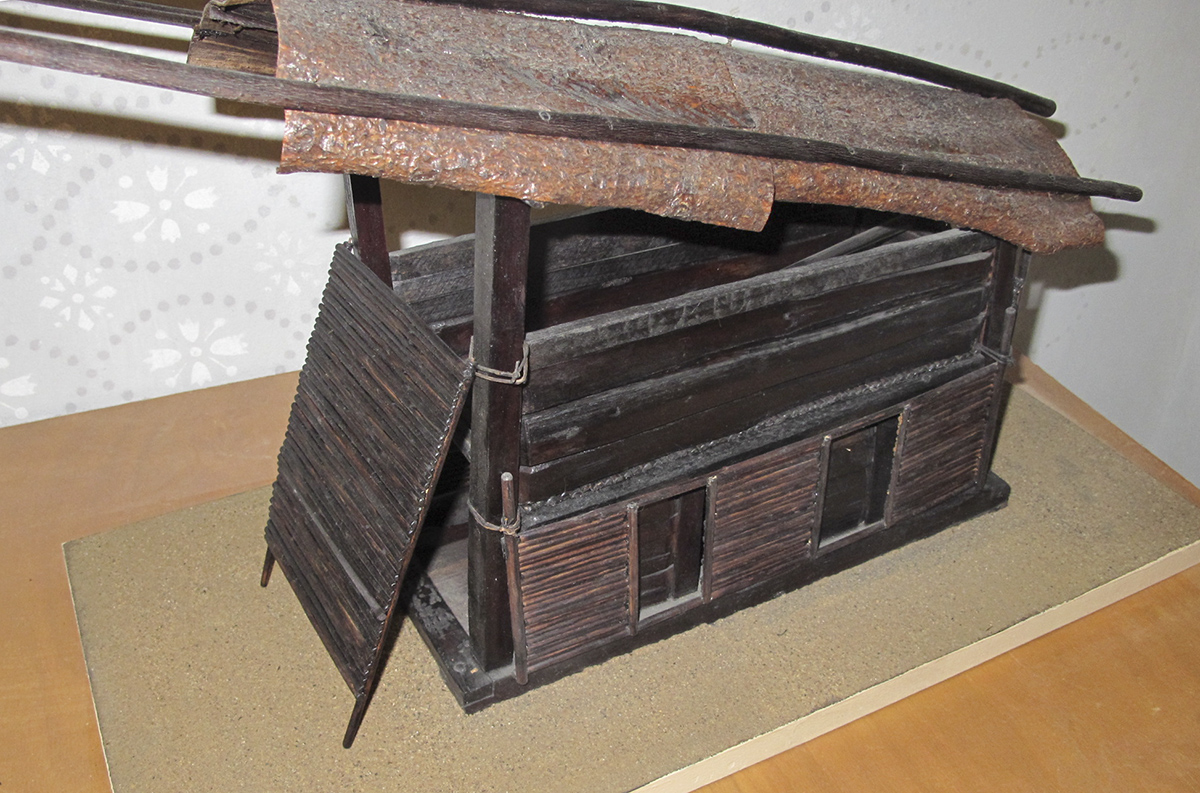 Náhledový obrázek Model koliby - 1