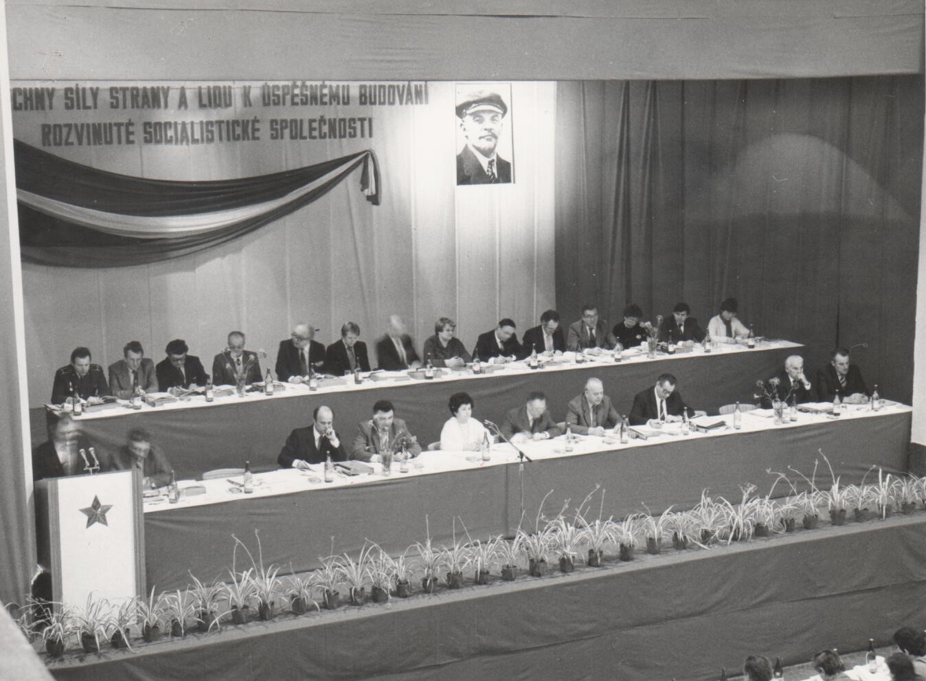 Náhledový obrázek Okresní konference KSČ v Přerově - 1