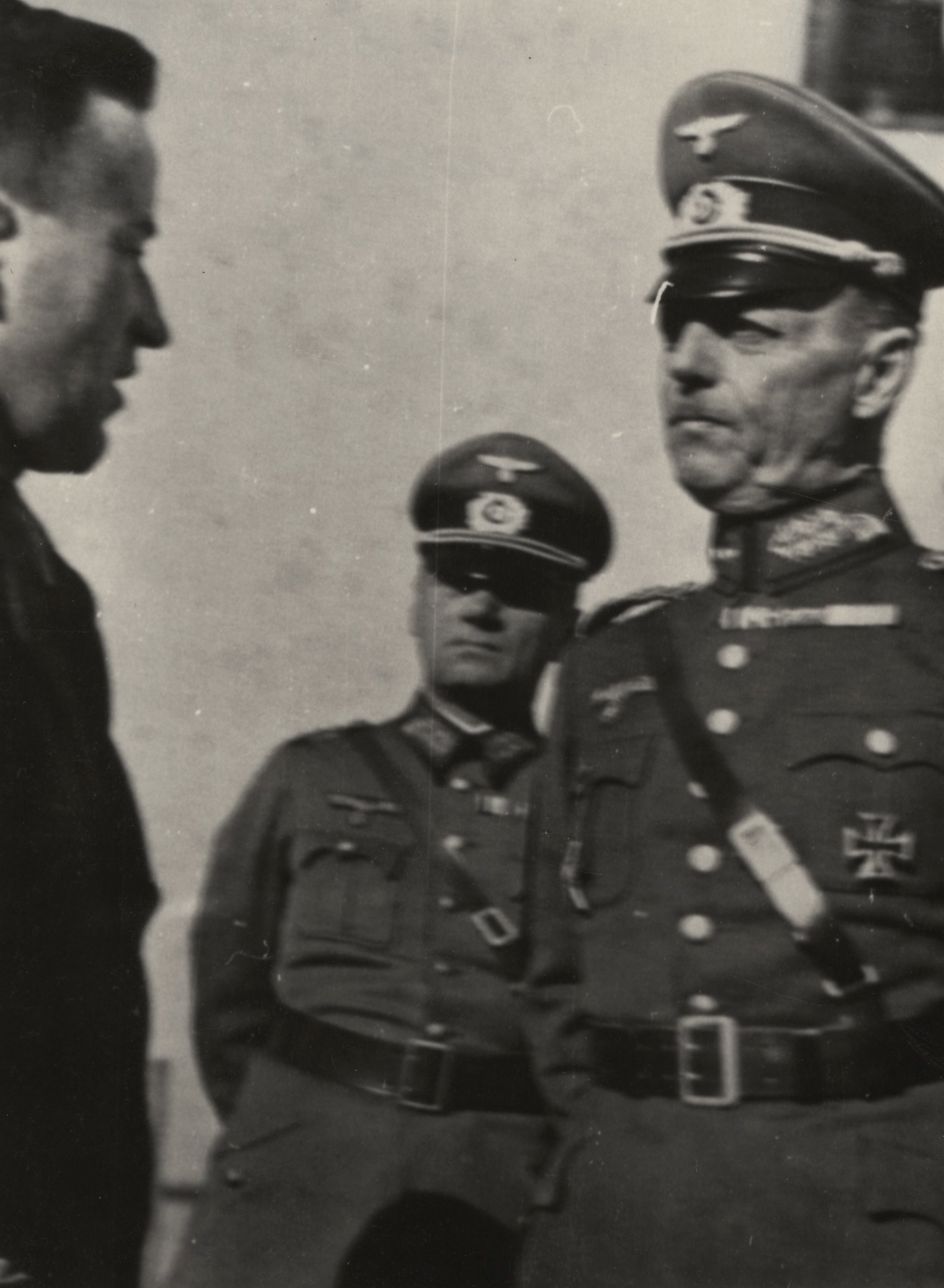 Náhledový obrázek W. Jaroschek a generál von Rundstedt v r. 1938 (reprofoto) - 1