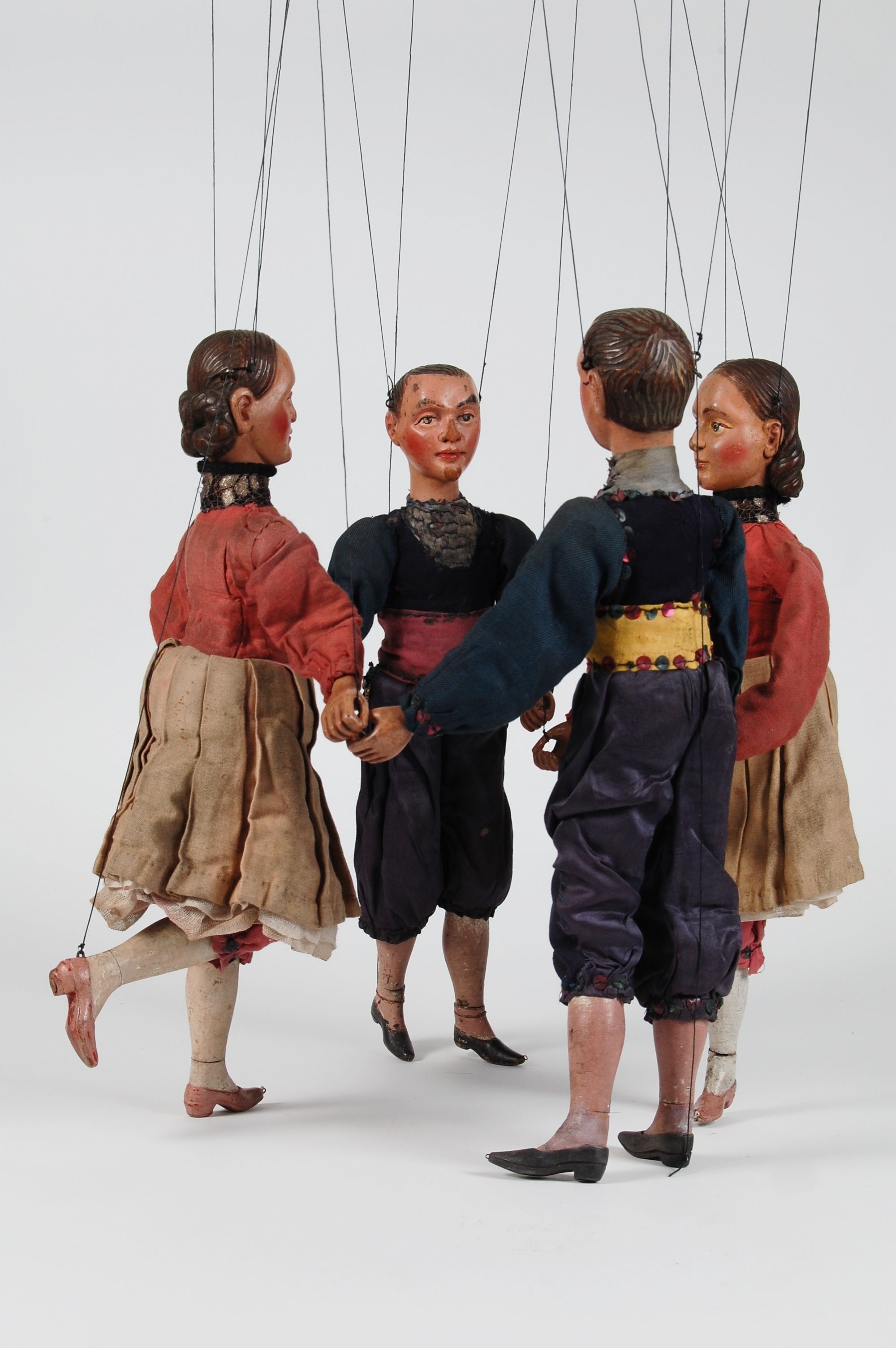 Náhledový obrázek Marioneta - Taneček - 1