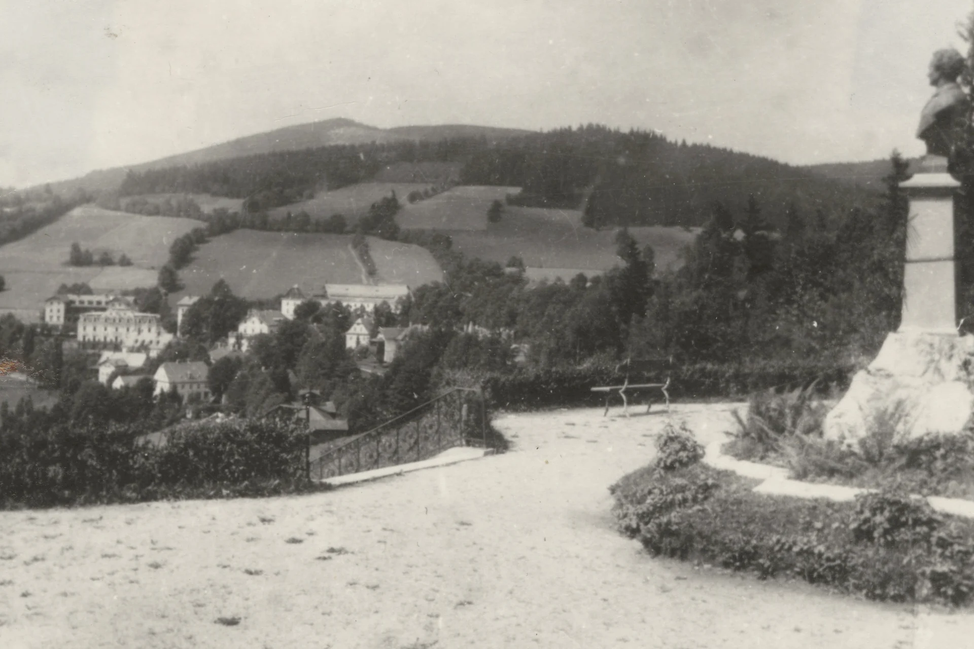 Náhledový obrázek předmětu Lázně Jeseník v roce 1908 (reprofoto)