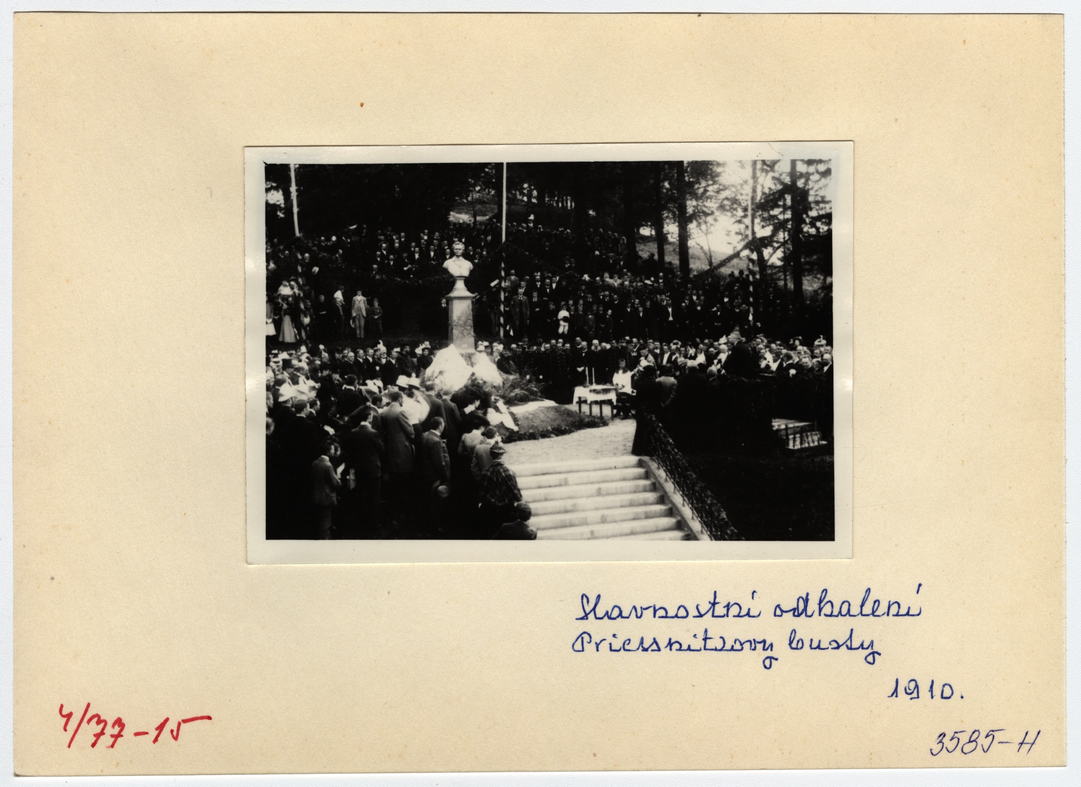 Náhledový obrázek Odhalení tzv. Jubilejního pomníku Vincenze Priessnitze (reprofoto) - 2