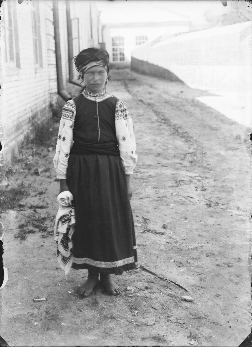 Náhledový obrázek Klincy – venkovská žena - 1