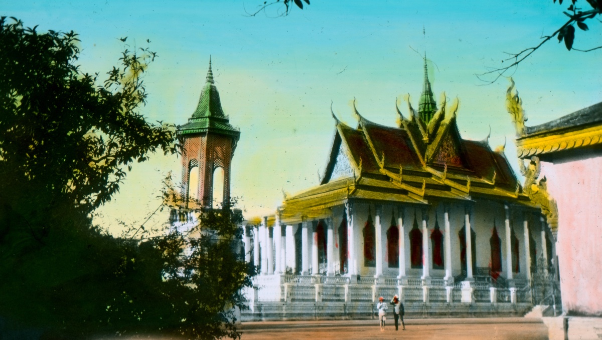 Náhledový obrázek Stříbrná pagoda v areálu královského paláce - 1