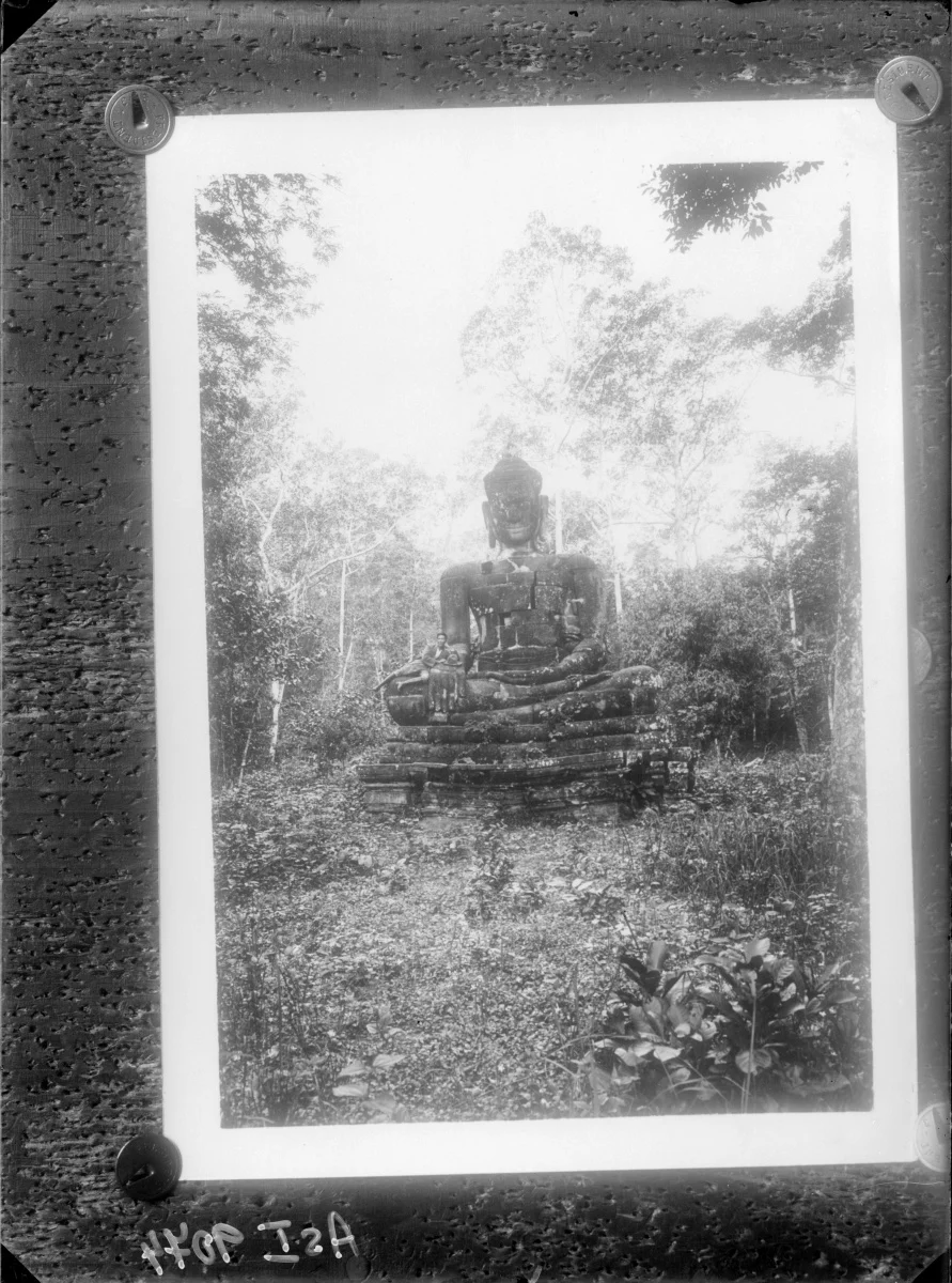 Náhledový obrázek předmětu Obří kamenný Buddha