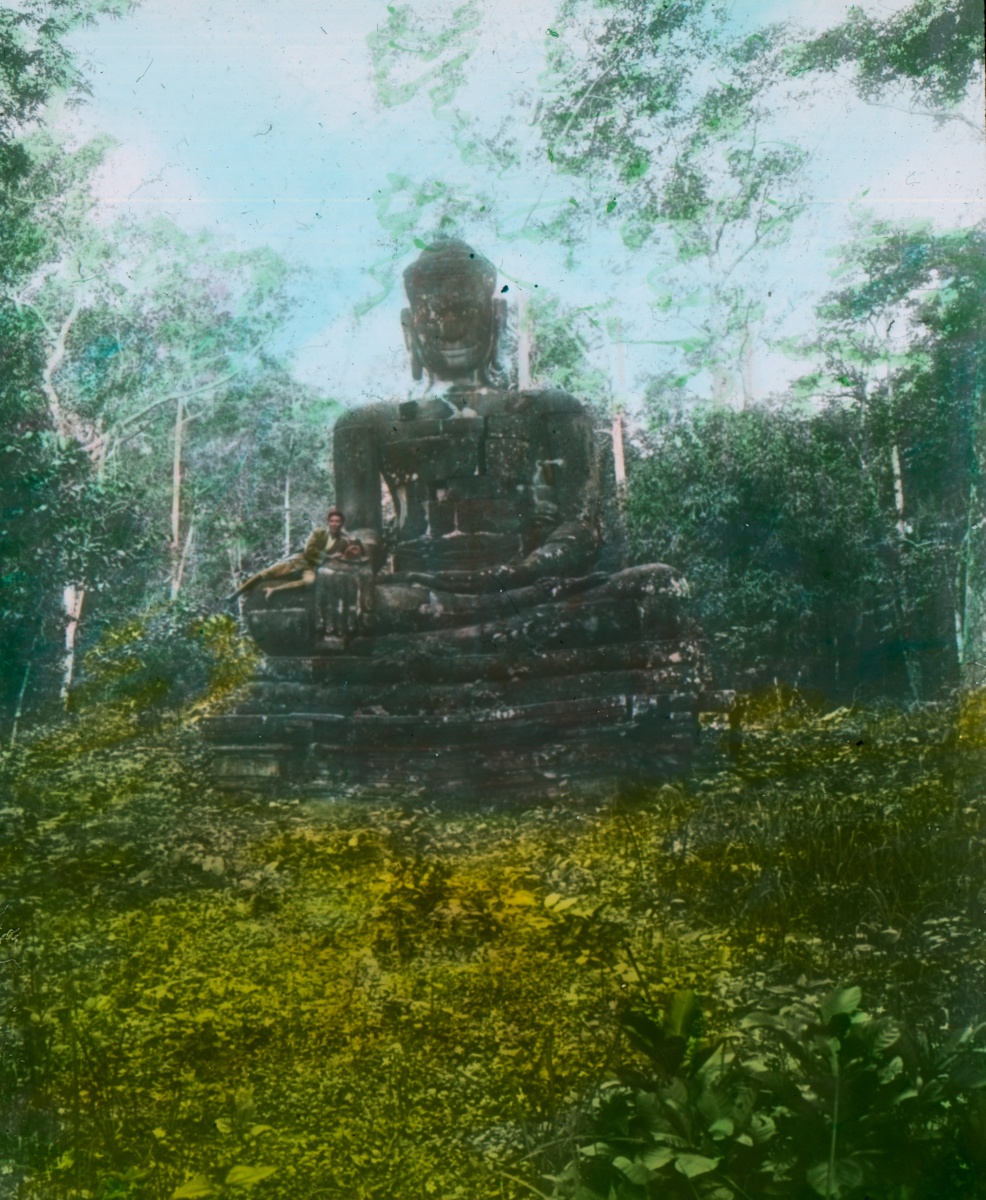 Náhledový obrázek Obří kamenný Buddha - 2