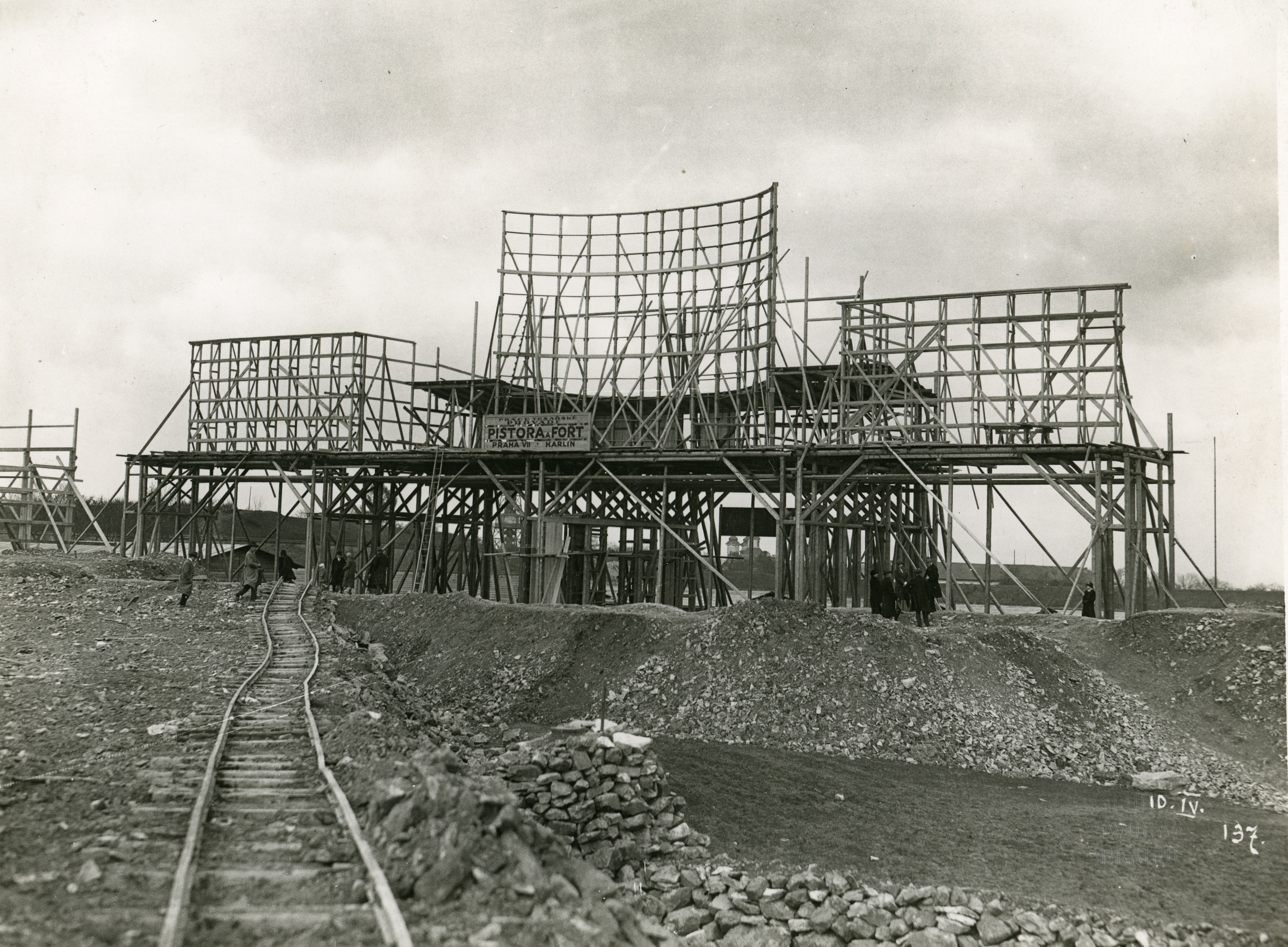 Náhledový obrázek Stadion Strahov - 1