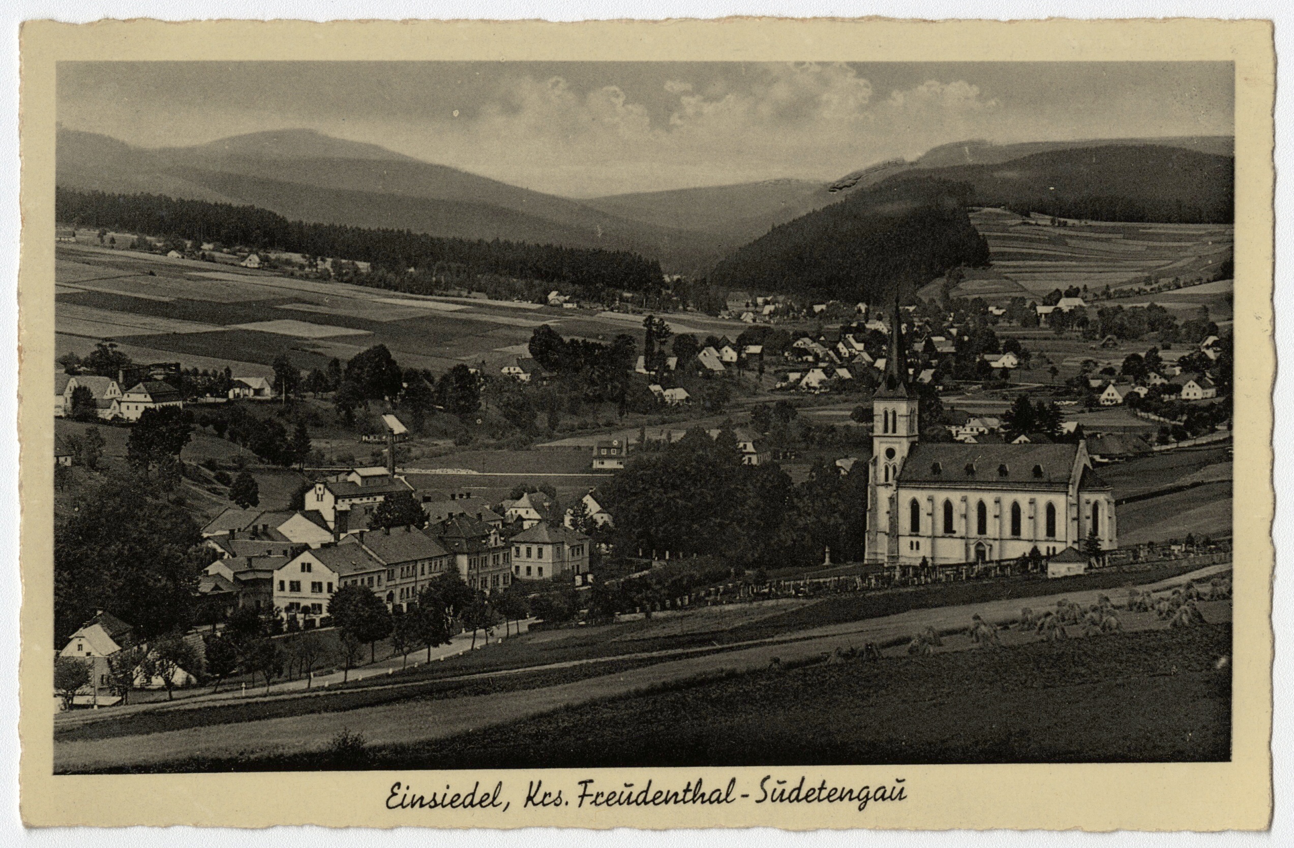 Náhledový obrázek Mnichov u Vrbna pod Pradědem (čb. pohlednice) - 1