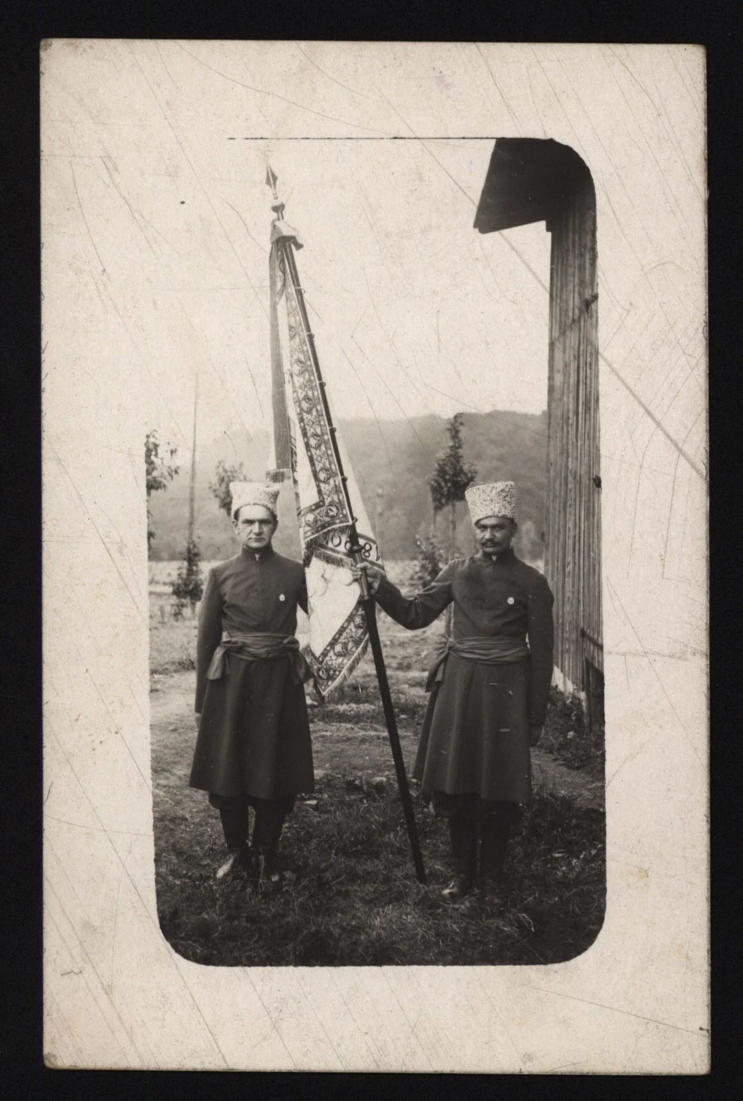 Náhledový obrázek předmětu Sobota 9. června 1918 před dnem svěcení vlajky pluku Dorošenka; Bilyčenko i Pasjuda
