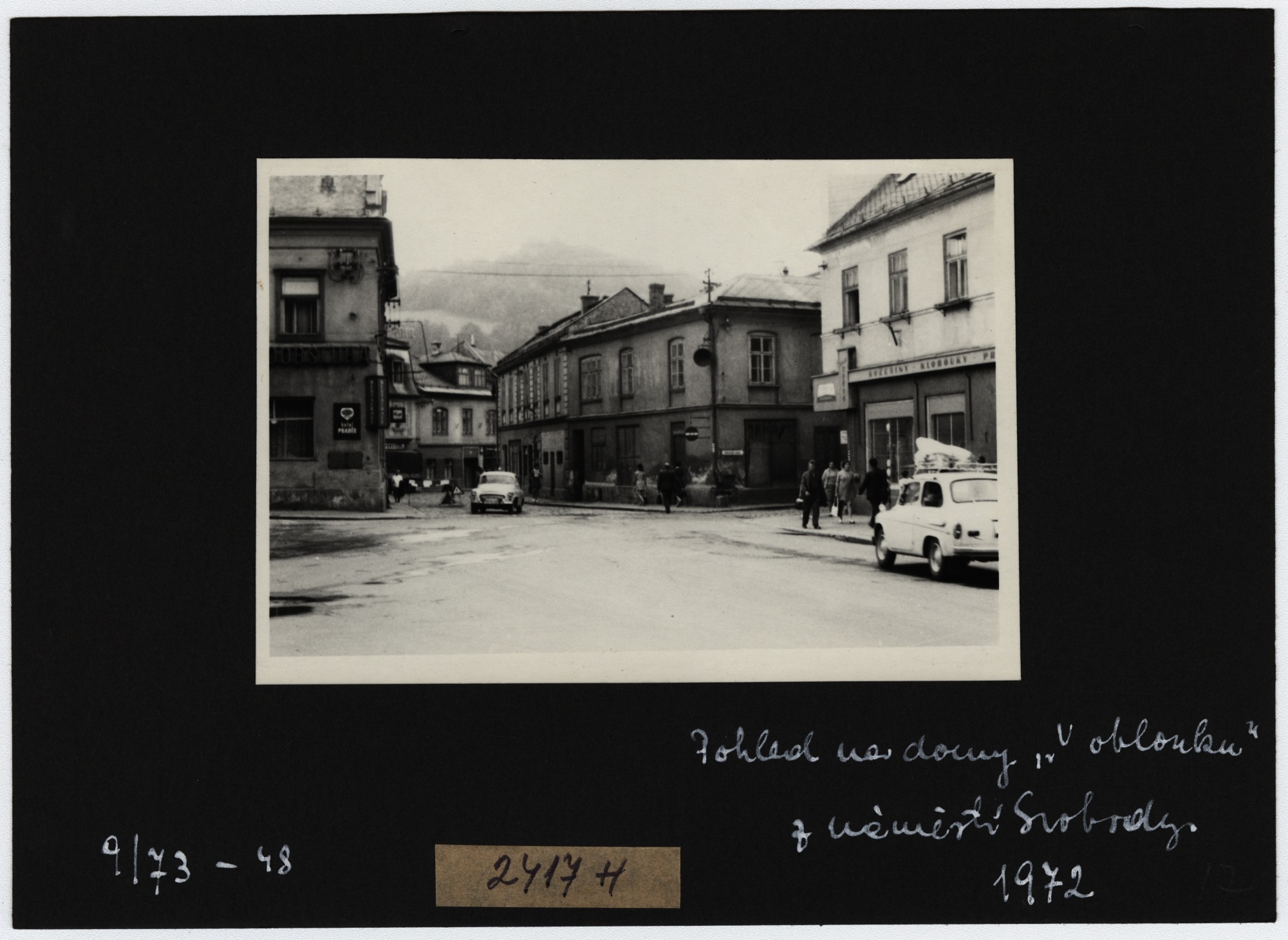 Náhledový obrázek Ulice V Oblouku v Jeseníku před demolicí (čb. fotografie) - 2